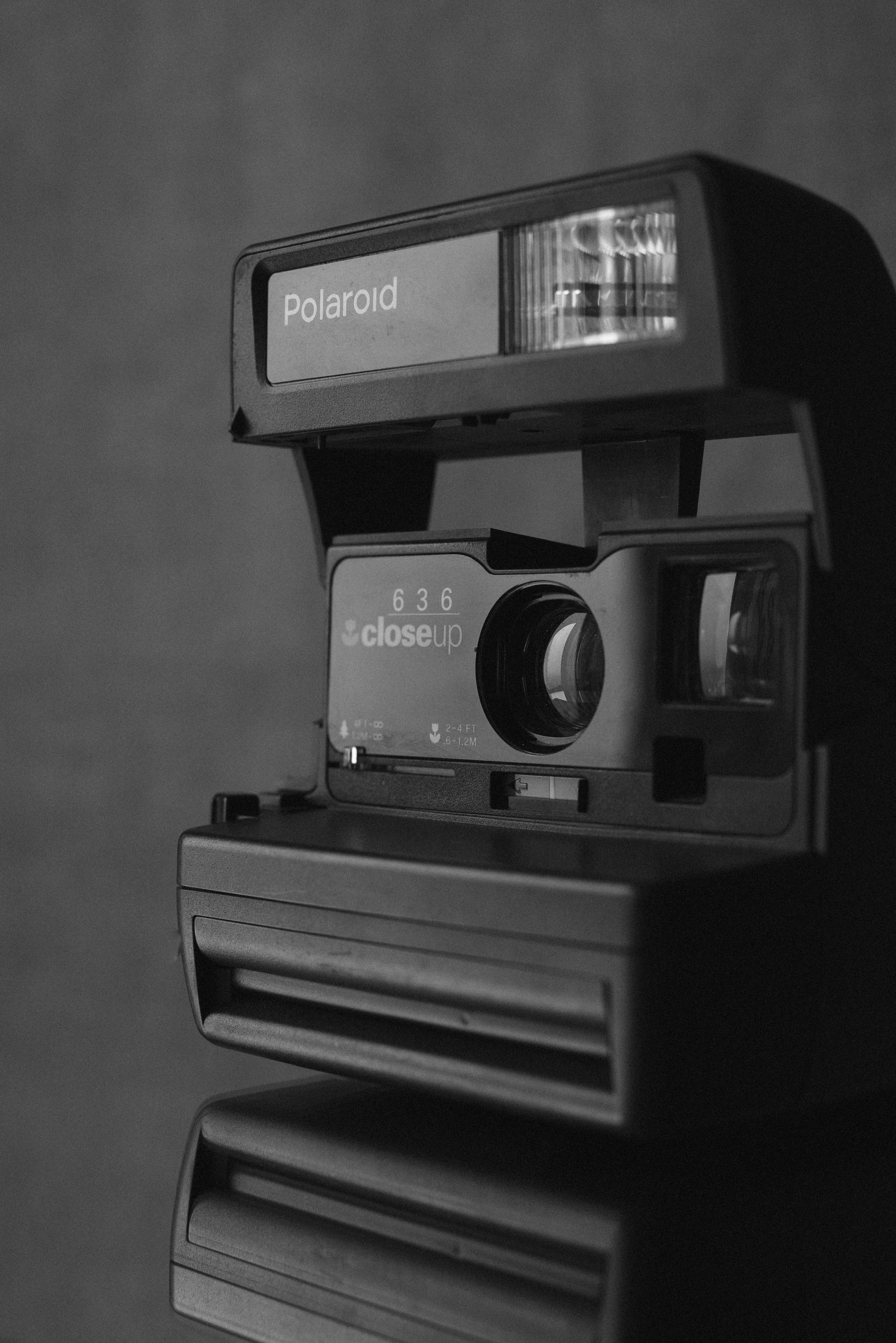Grayscale 90s Polaroid Background