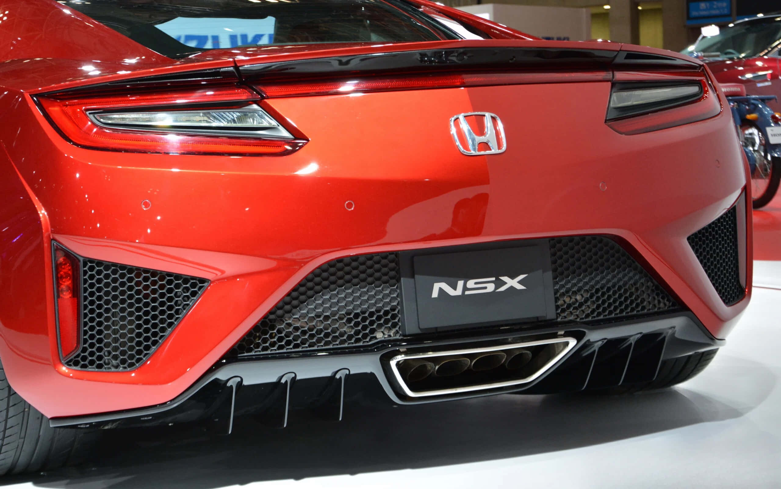 Download Sleek Honda Nsx In A Stunning Urban Landscape Wallpaper