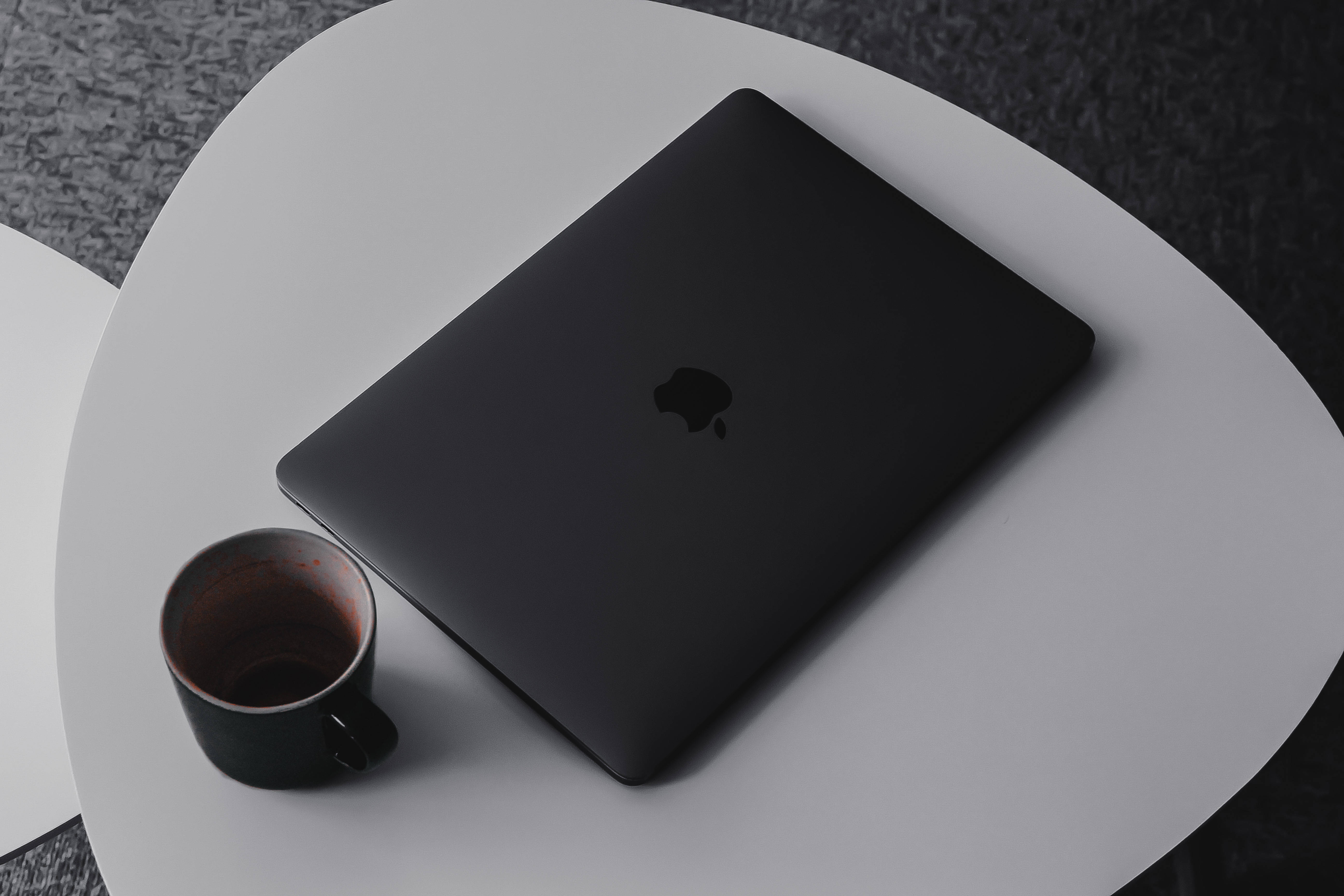 Matte Black Macbook Pro Background