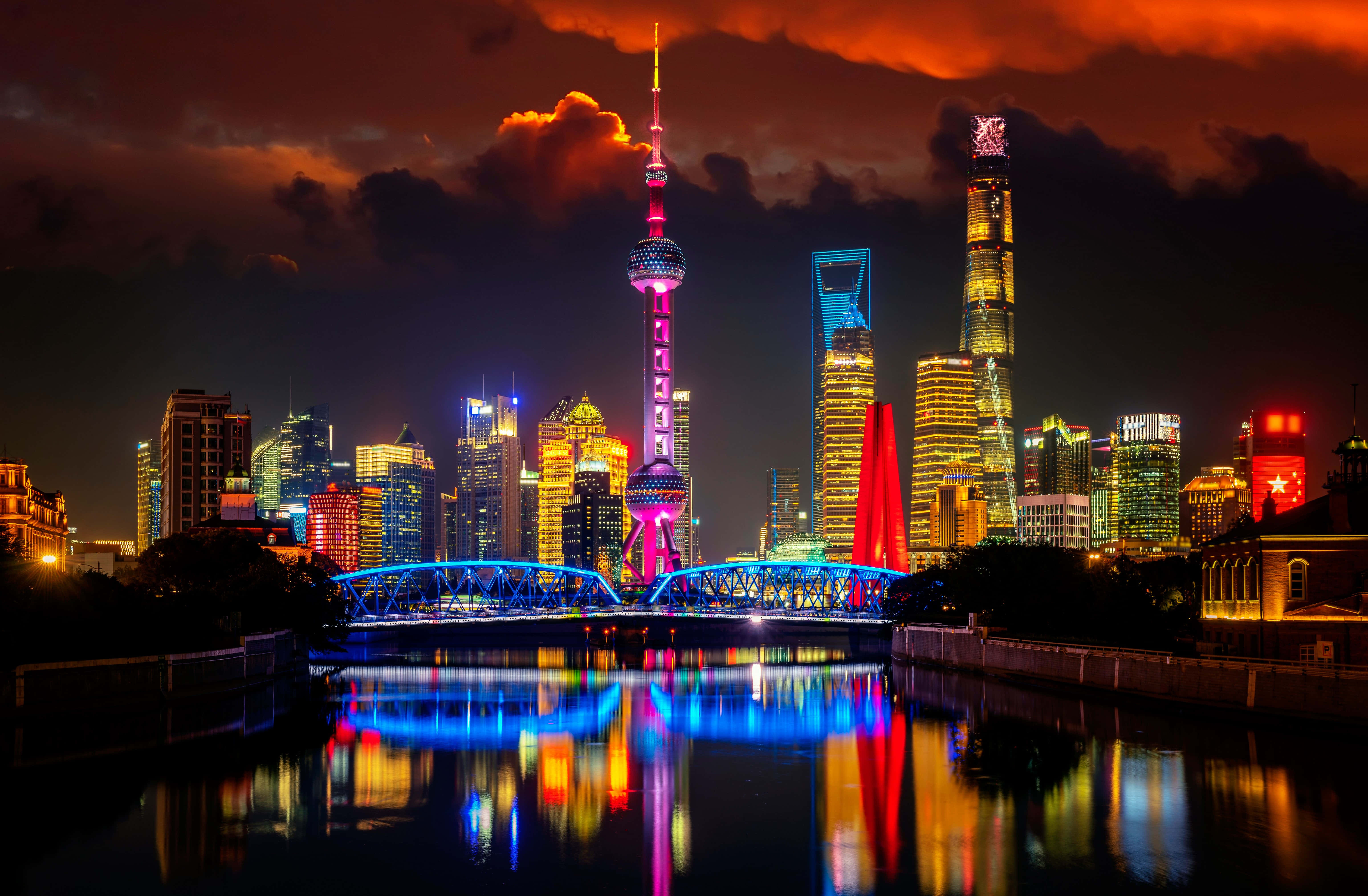 Download Oriental Pearl Tower Wallpaper | Wallpapers.com