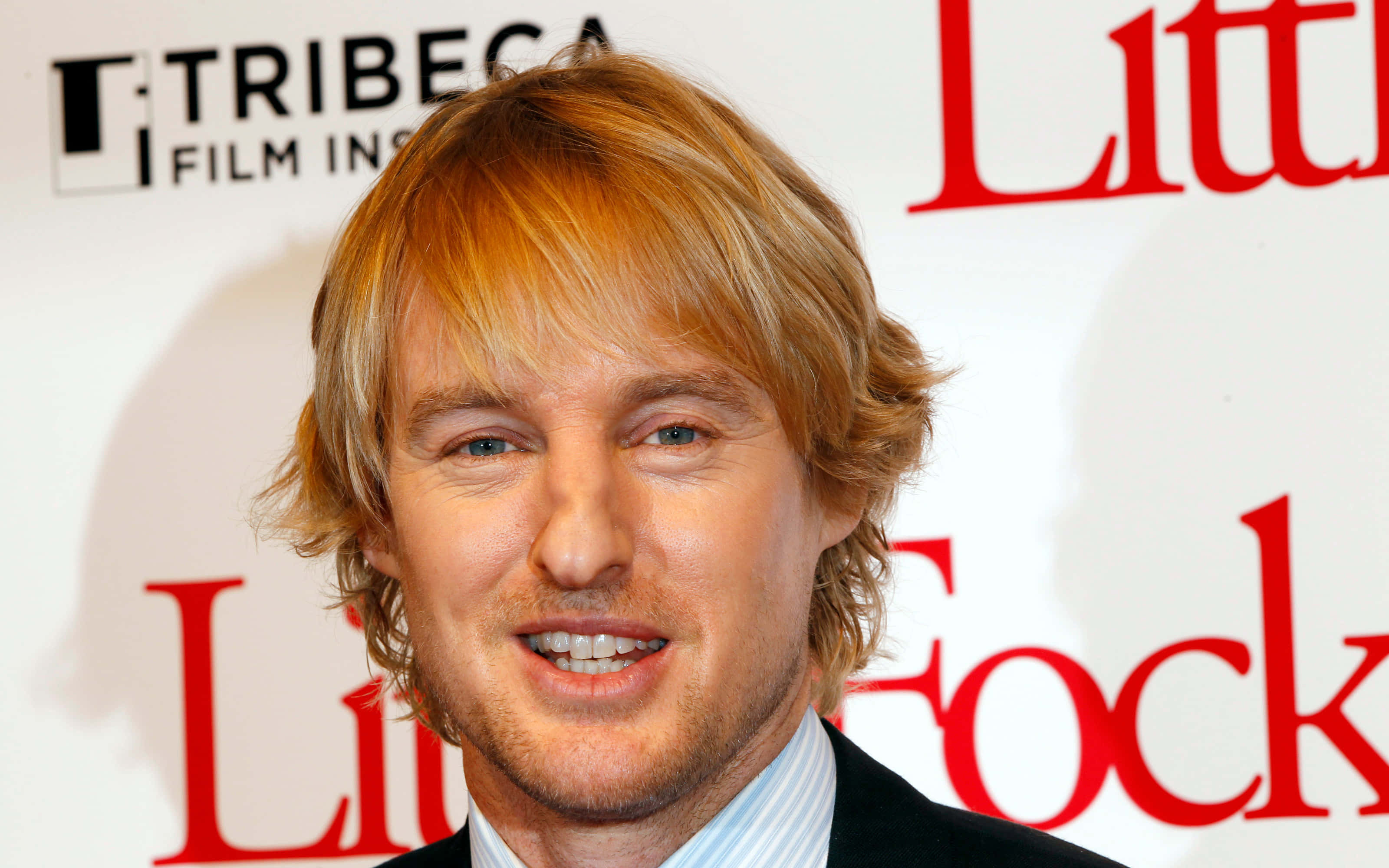 Download Hollywood Actor Owen Wilson Wallpaper