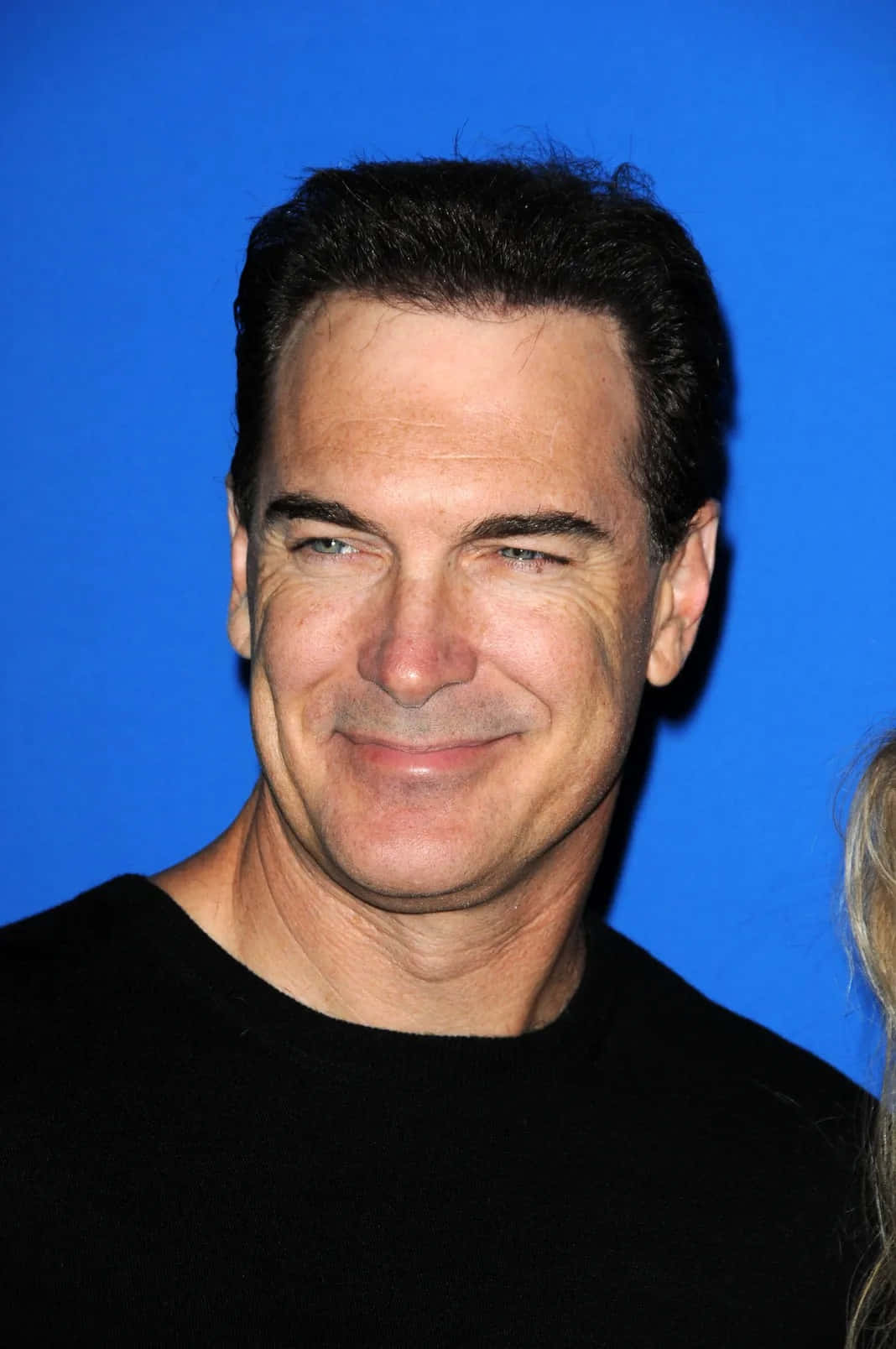 Download Patrick Warburton 1068 X 1608 Wallpaper Wallpaper 