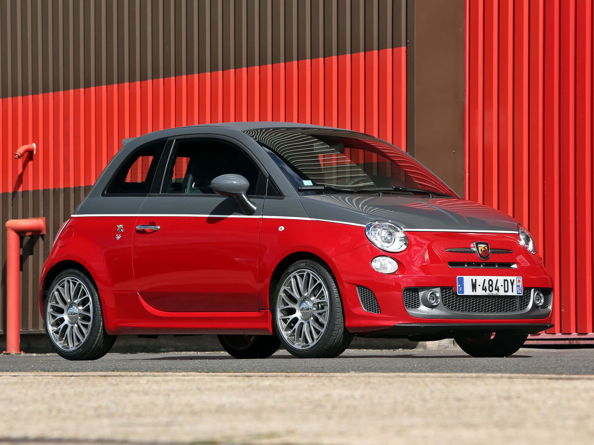 Download Powerful Performance Unleashed - Abarth 595 Wallpaper ...