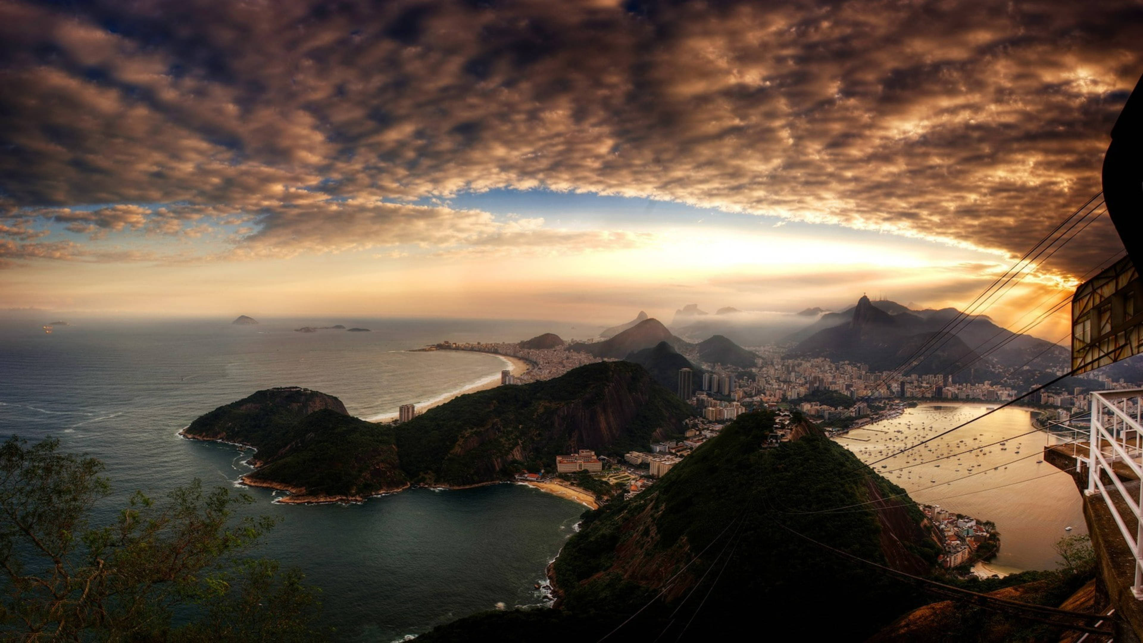 Широкие обои на стол. Пейзажи Рио де Жанейро. Бразилия Рио де Жанейро. Бразилия Рио де Жанейро море. Вид на Рио де Жанейро с горы.