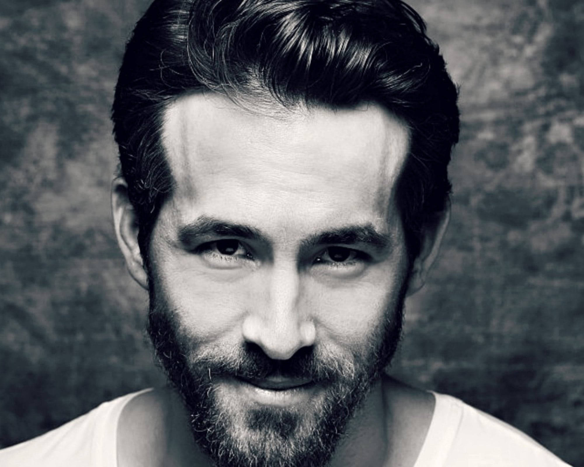 Download Ryan Reynolds Male Face Wallpaper | Wallpapers.com