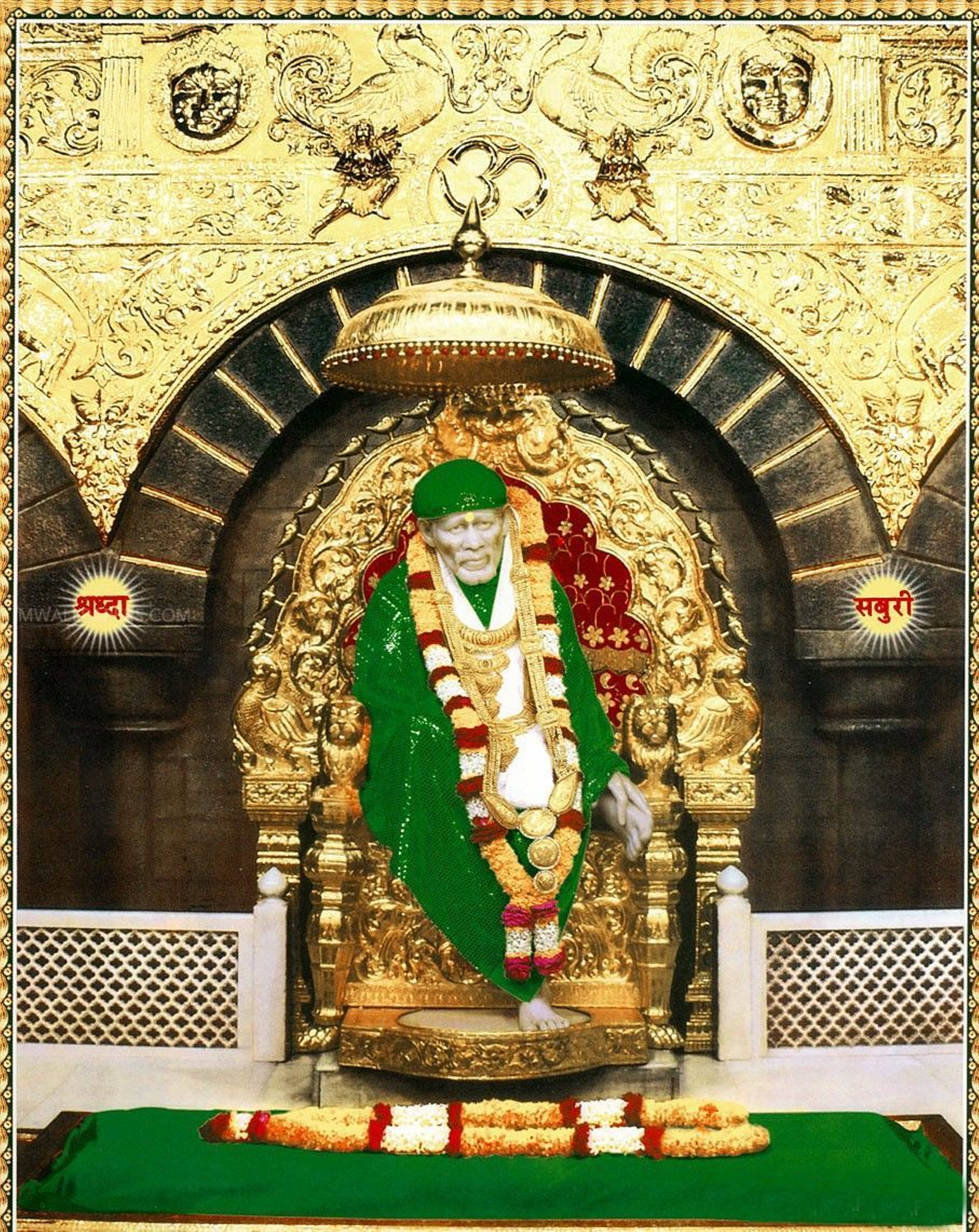 Download Sai Baba In Green Kafni Robe 4k Wallpaper 