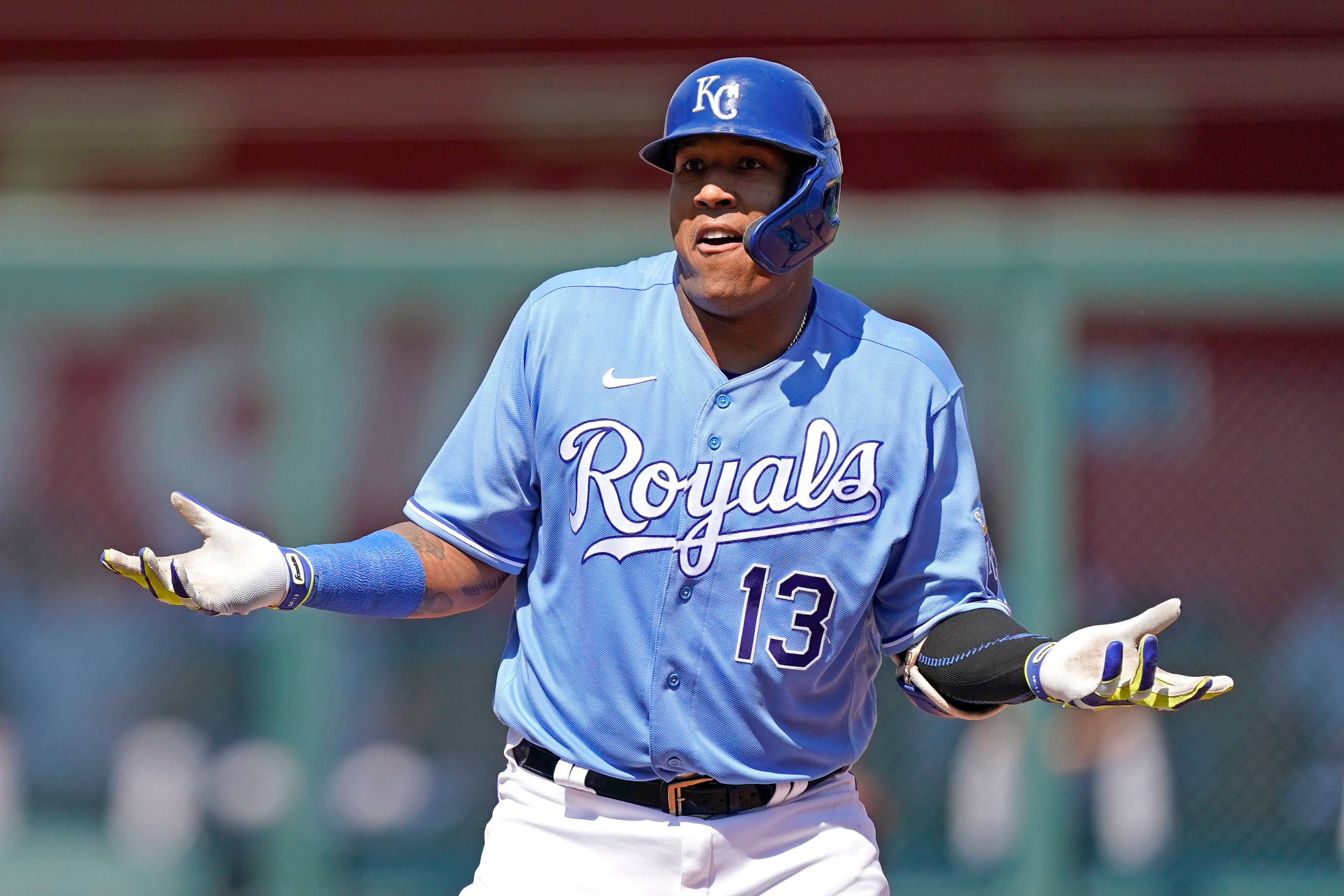 Download Salvador Perez Spread Hands Wallpaper | Wallpapers.com