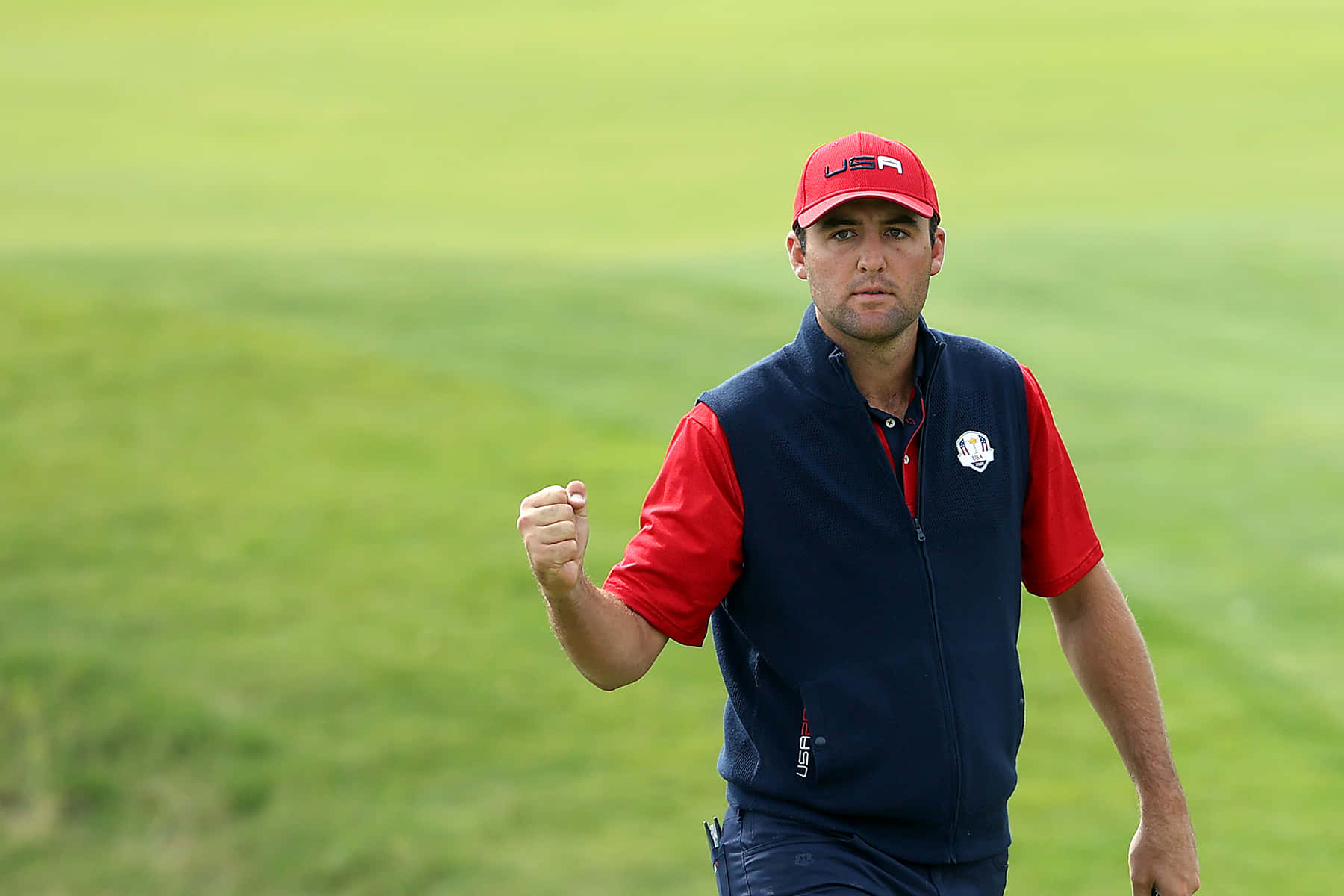 Download Scottie Scheffler In Action During A Golf Championship