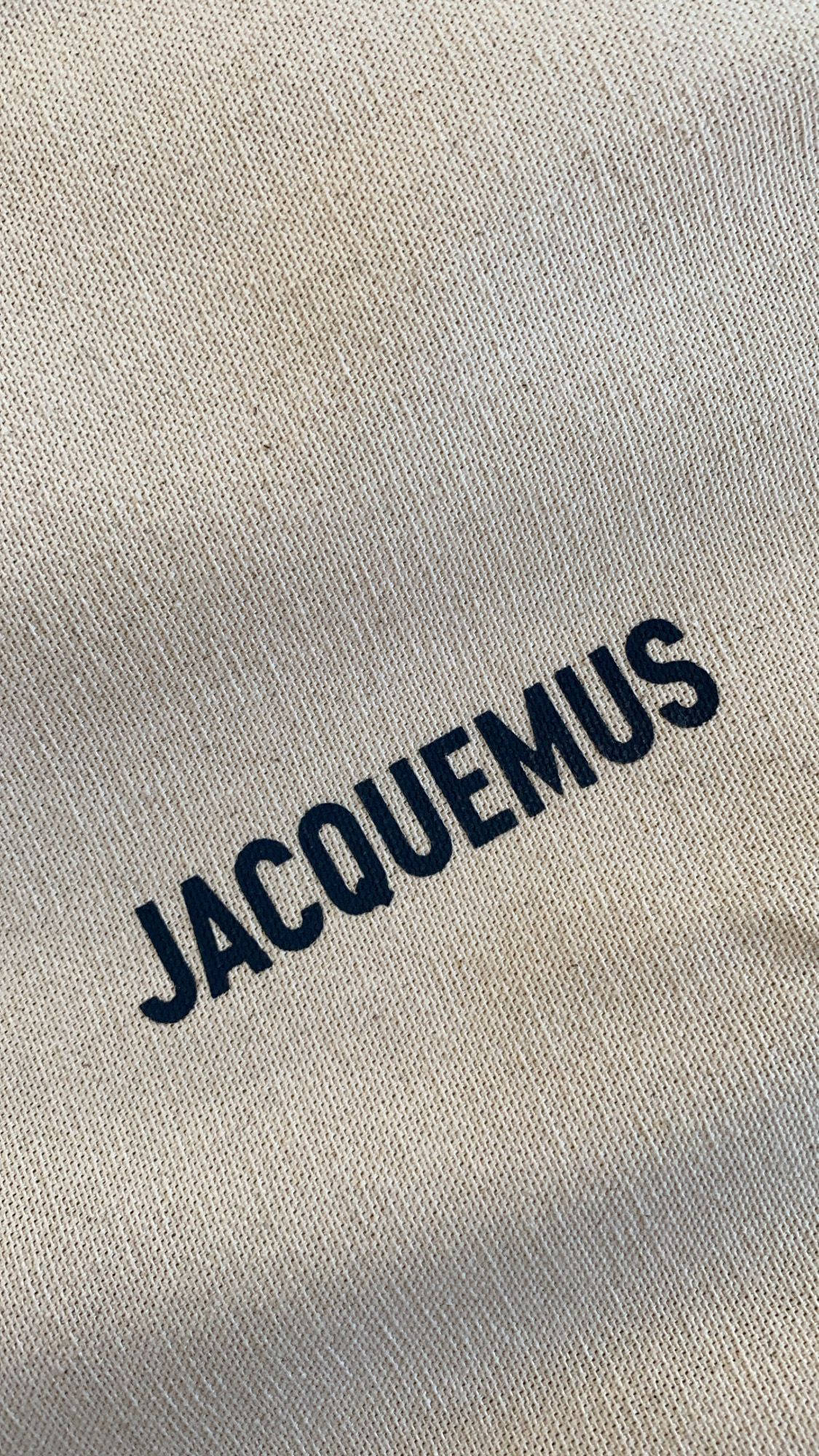 Download Simple Jacquemus Logo Wallpaper | Wallpapers.com