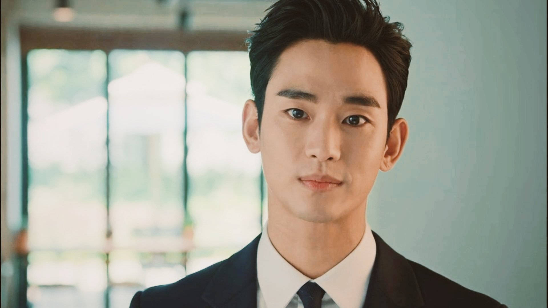 Download South Korean Actor Kim Soo Hyun Wallpaper | Wallpapers.com