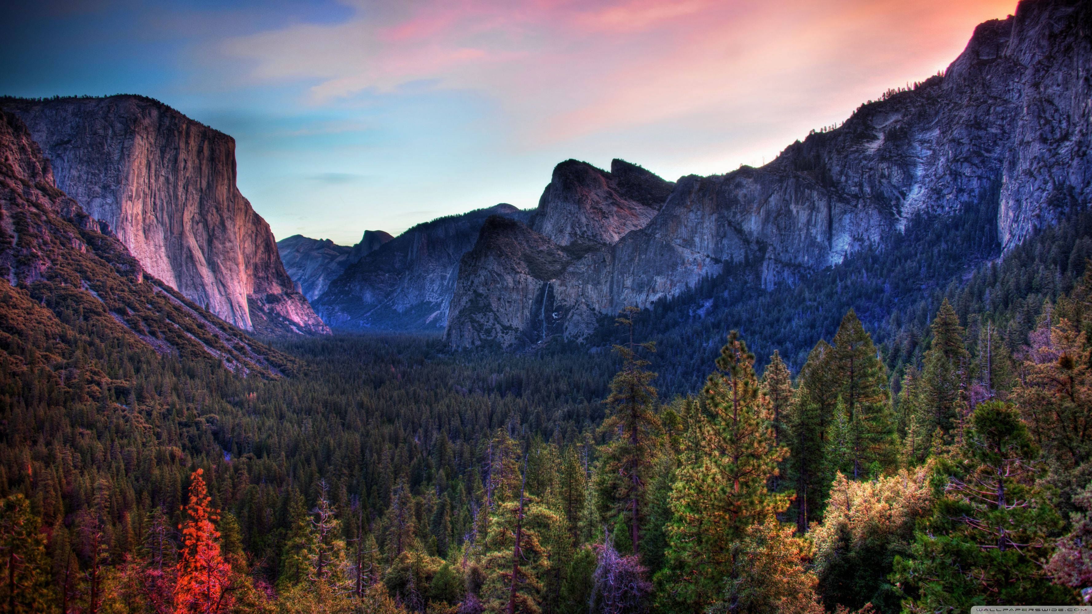 The Yosemite Mountain Valley Background