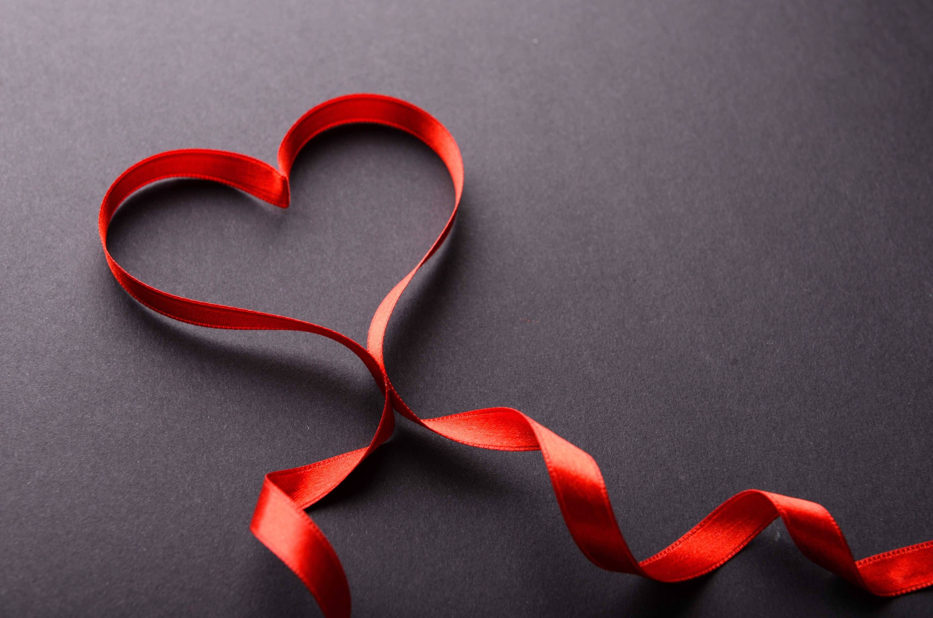 Download Red Ribbon Heart Valentines Day Desktop Wallpaper | Wallpapers.com