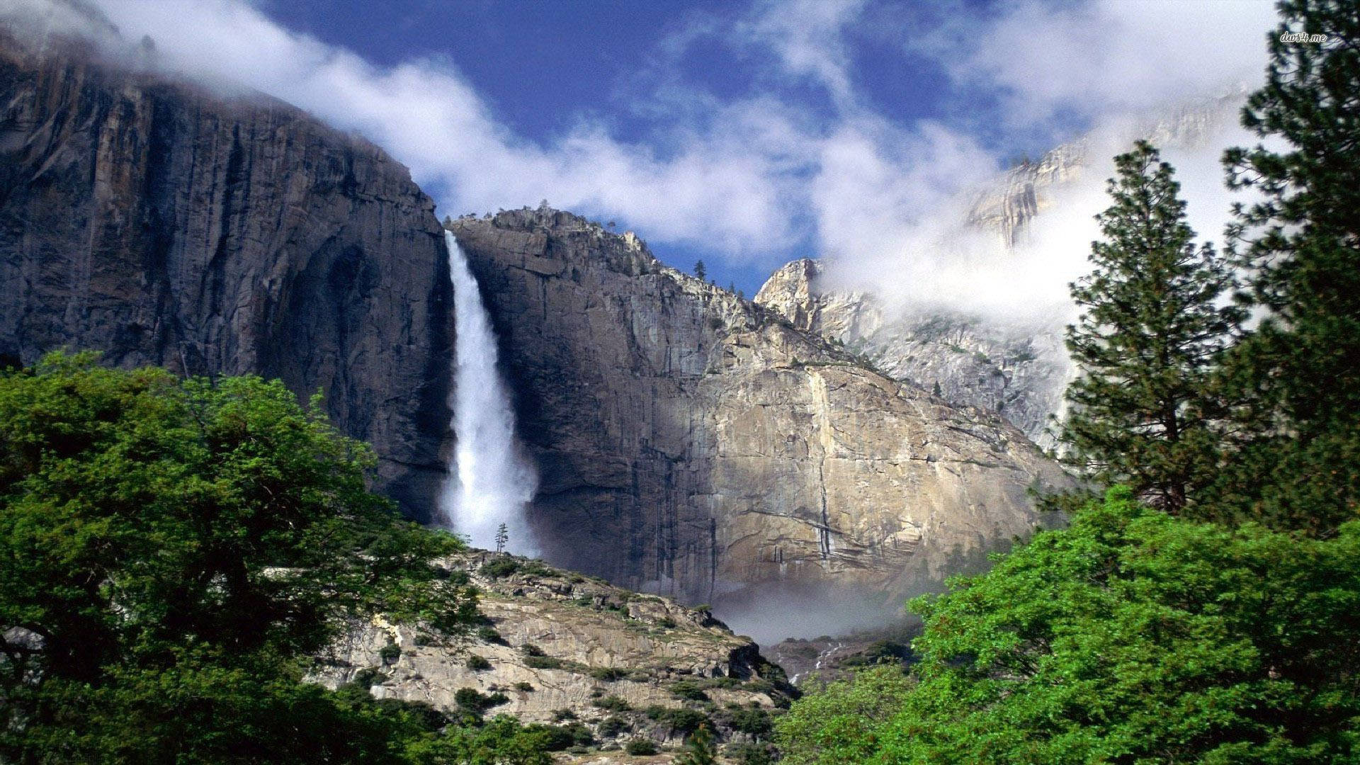 Yosemite Mountain Waterfall Background