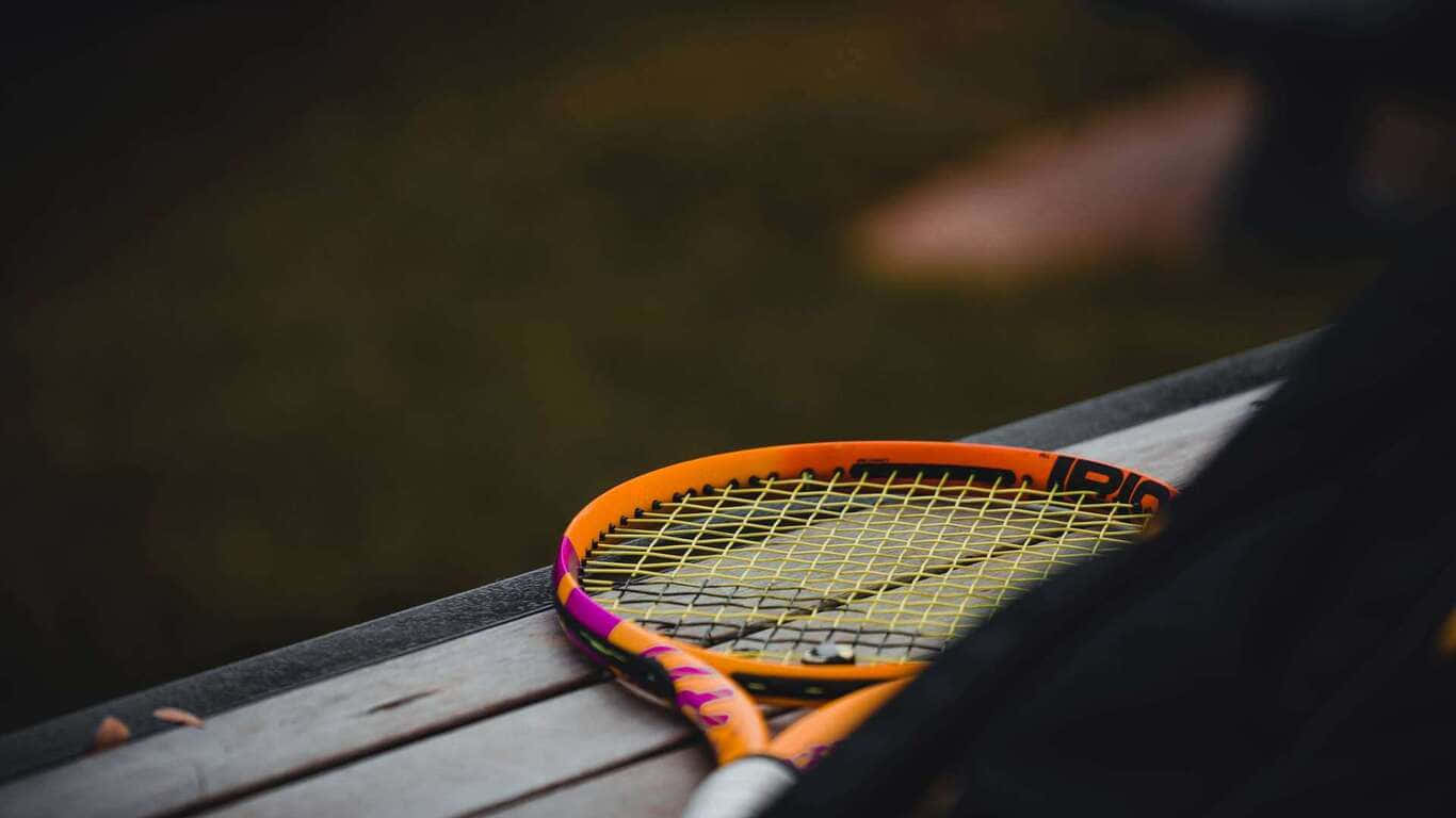 Giocaa Badminton Con Stile Grazie All'immagine Di Alta Qualità 1366x768!