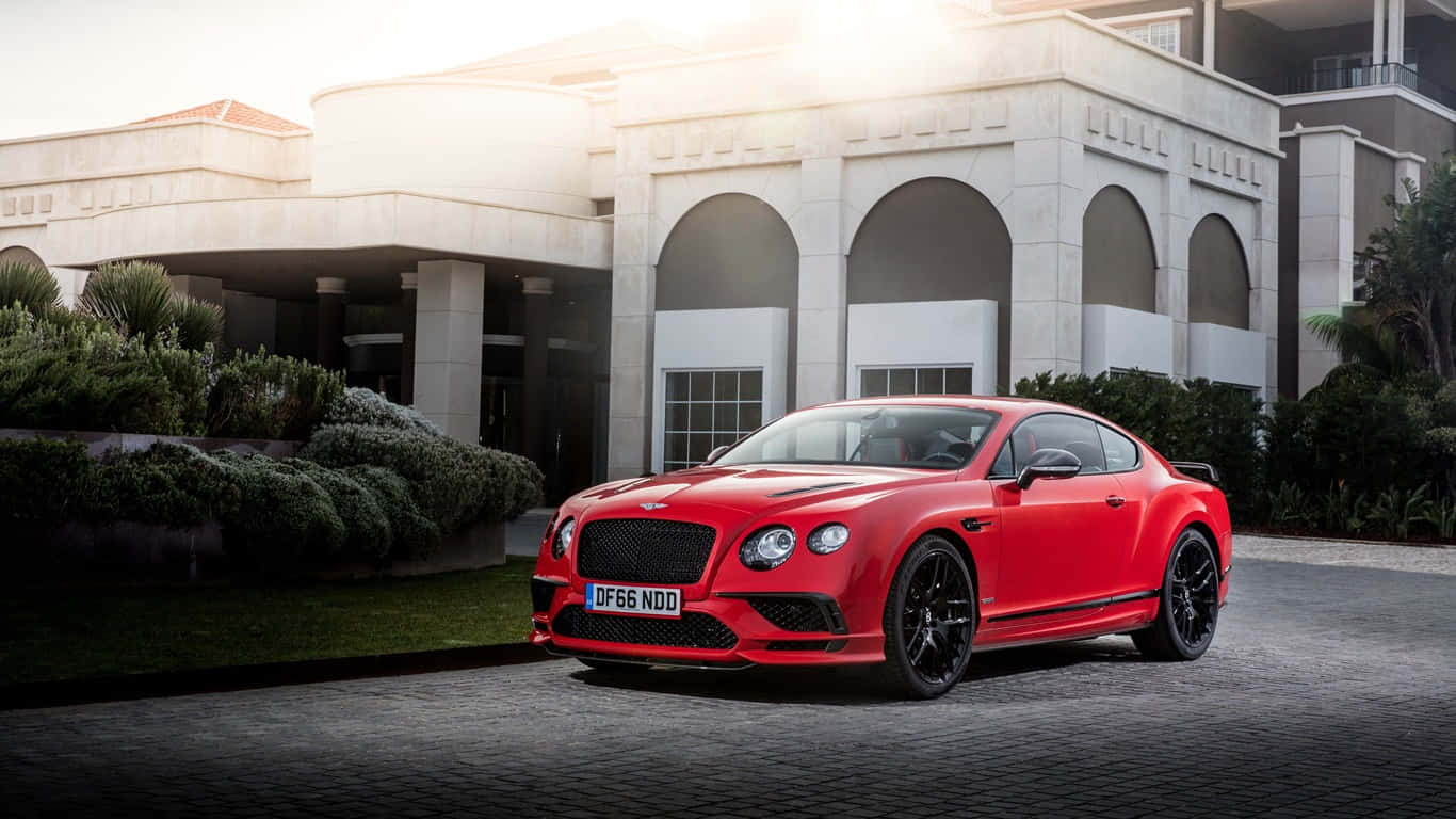 Sfondobentley Rosso Bentley Continental Gt In Una Villa, Dimensioni 1366x768.