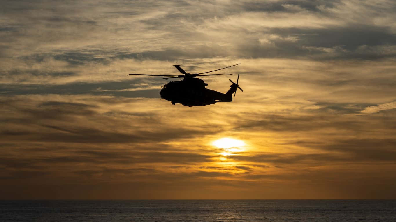 Imagem'helicóptero, Voando Alto Acima Das Nuvens.'