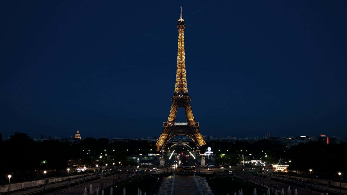 1366x768 Shining Eiffel Tower Travel Spot Background
