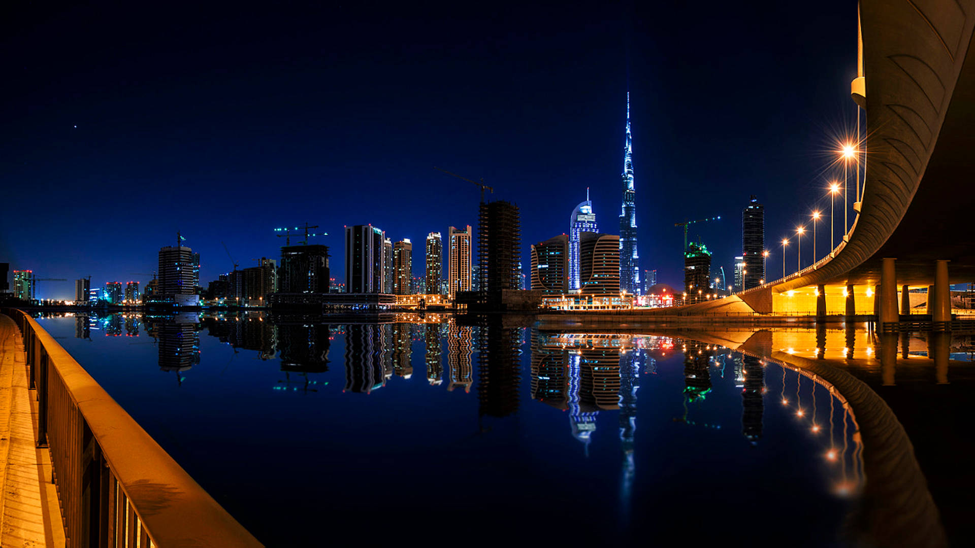 1920 X 1080 Night City Dubai
