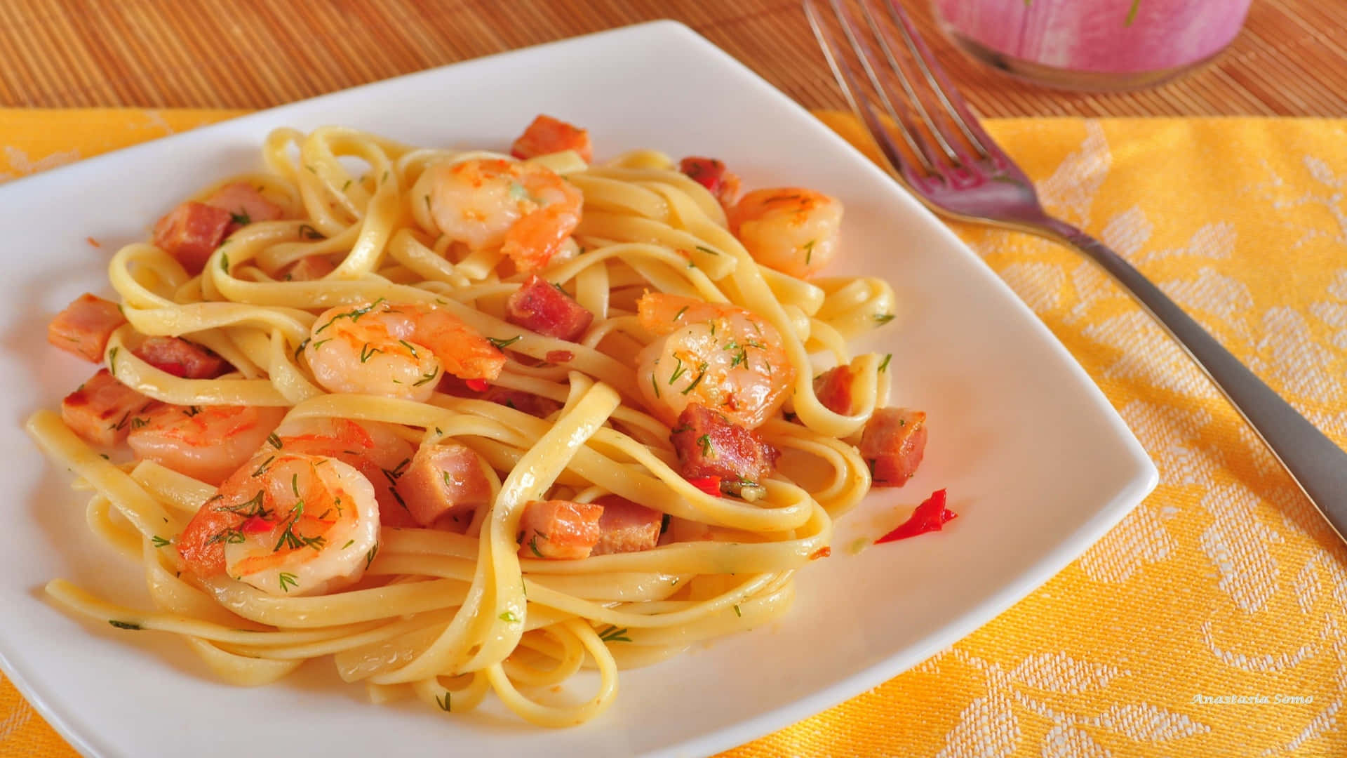 Tag et bid af lækker og nærende 1920x1080 pasta.
