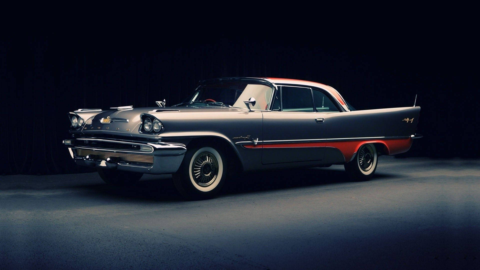 1957 Desoto Fireflite Classic Car på sort baggrund Wallpaper