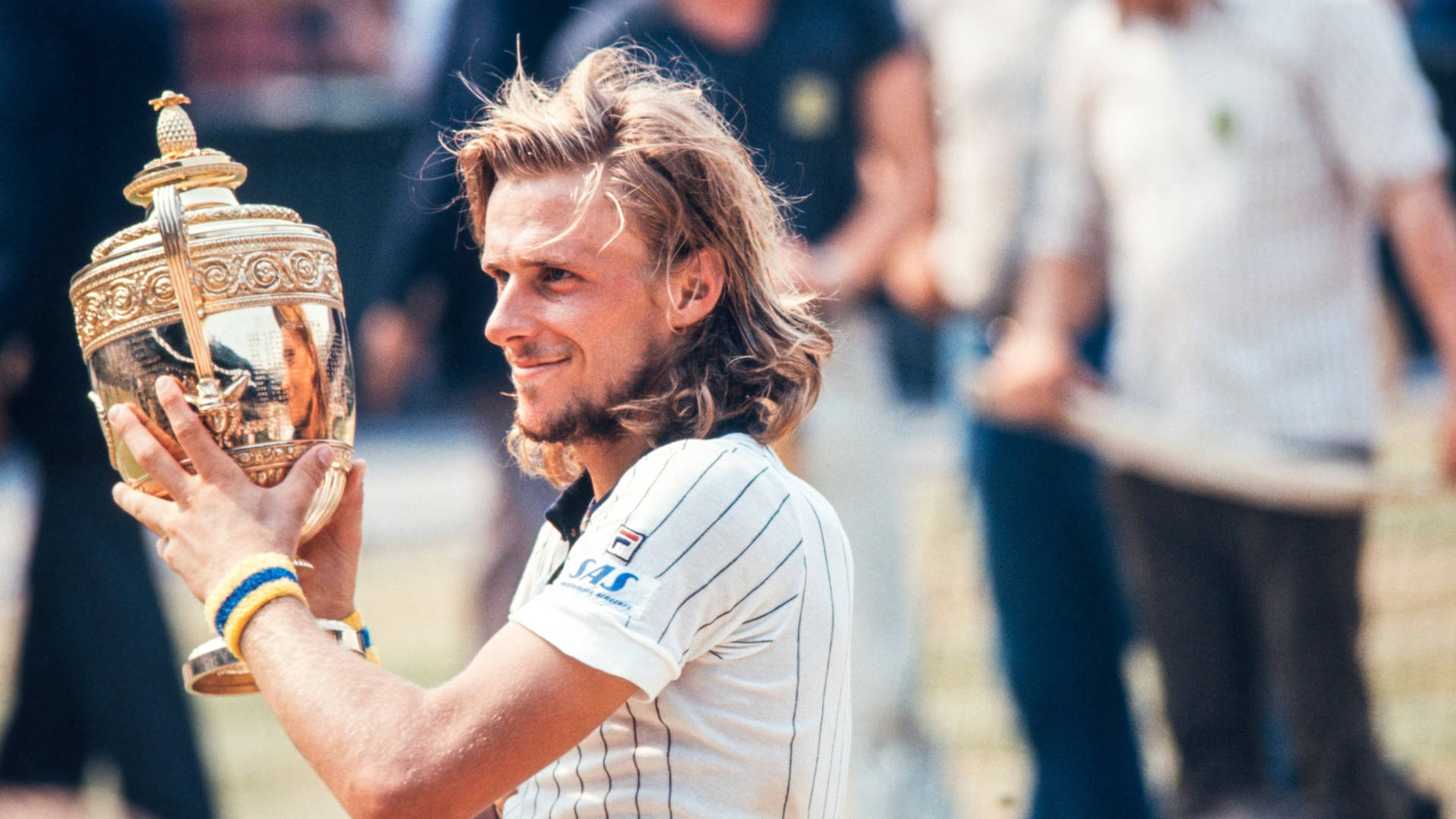 Campeóndel Campeonato De Tenis De Césped De Wimbledon 1976, Björn Borg. Fondo de pantalla