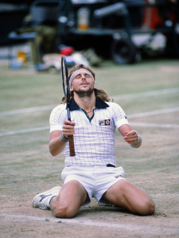 1980 Wimbledon mesteren Björn Borg ser truende ud på dette tapet. Wallpaper