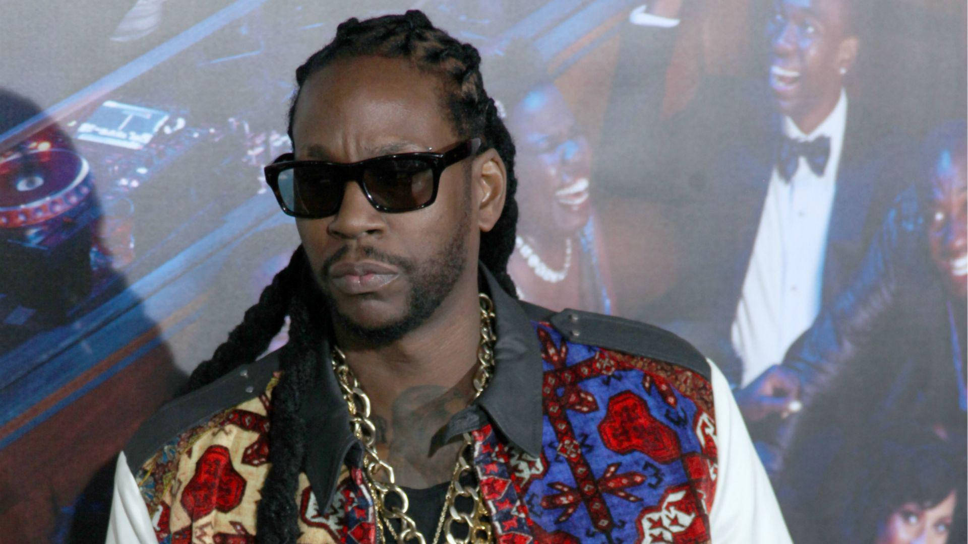 2 Chainz At Top Five Premiere Background