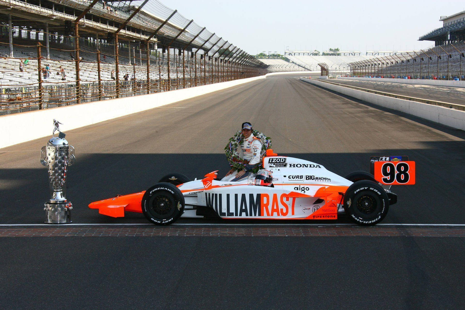 2011 Indianapolis 500 Champion Dan Wheldon Wallpaper
