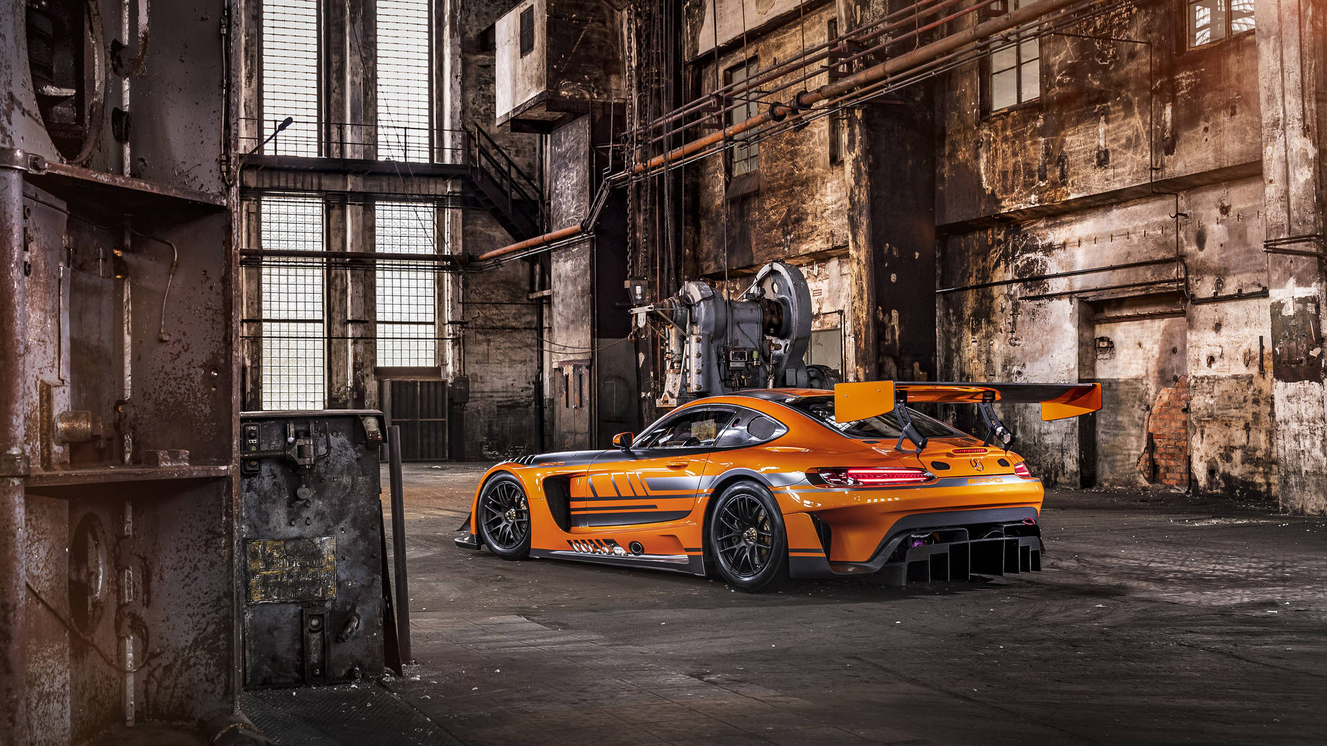 2020 Mercedes AMG GT R Pro in Vibrant Orange Wallpaper