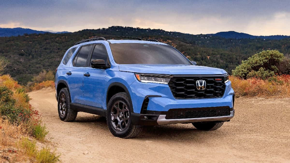 Enjoy ultimate adventure on the road with the 2023 Honda Pilot.