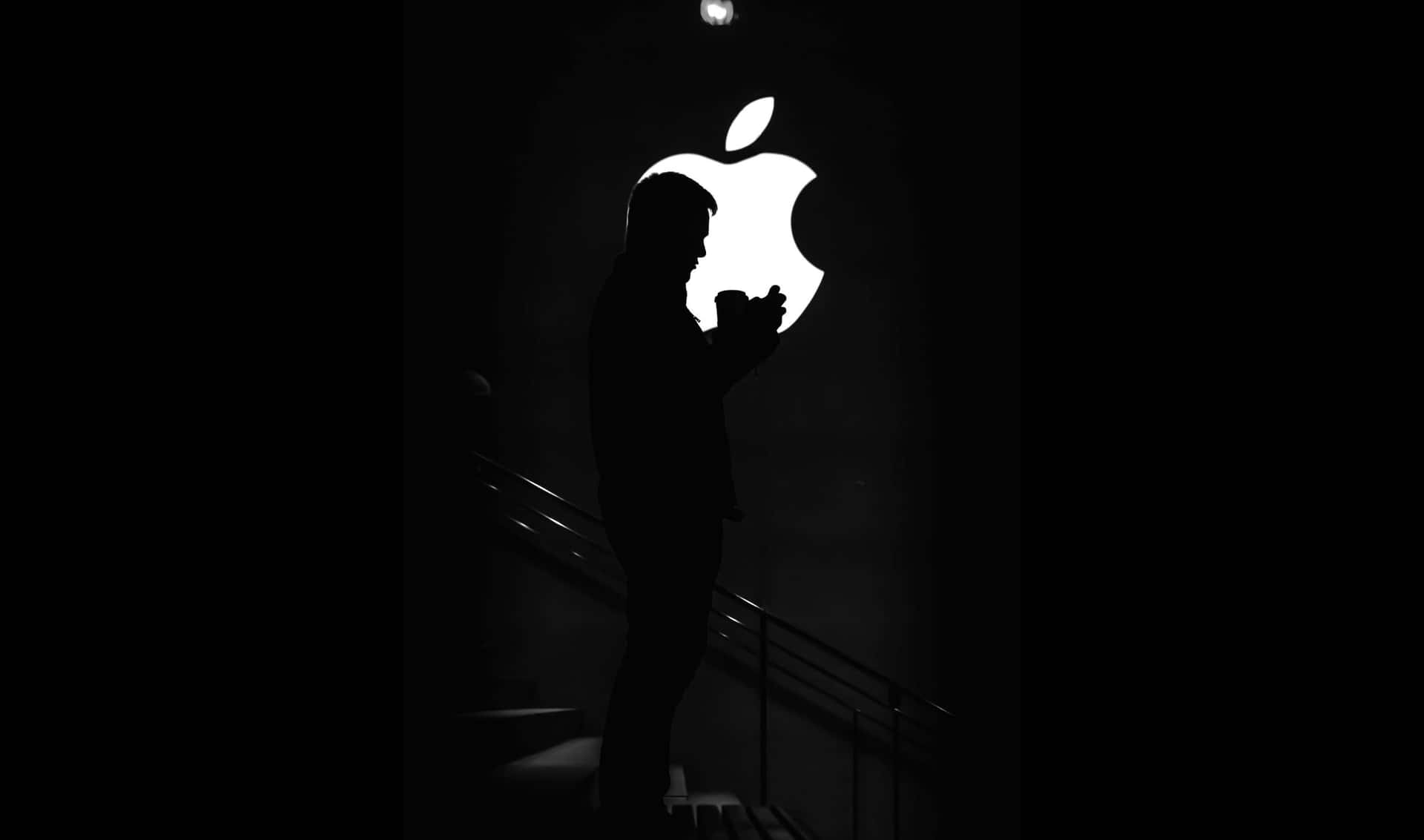 2440x1440 Man's Silhouette On Apple Logo Background