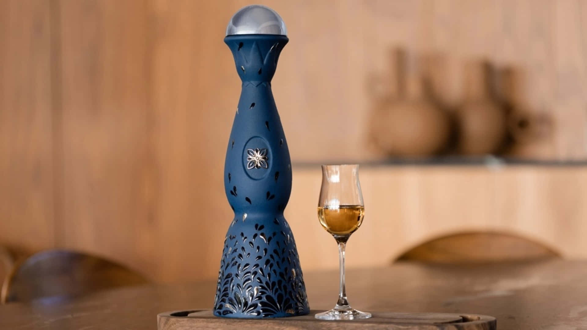 25th Anniversary Limited Edition Clase Azul Bottle Wallpaper