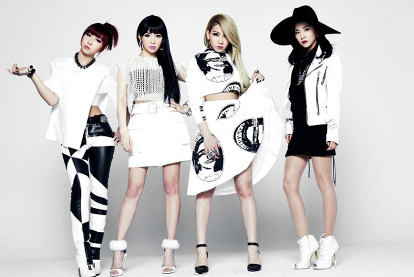 2NE1- South Korea’s popular K-Pop girl group