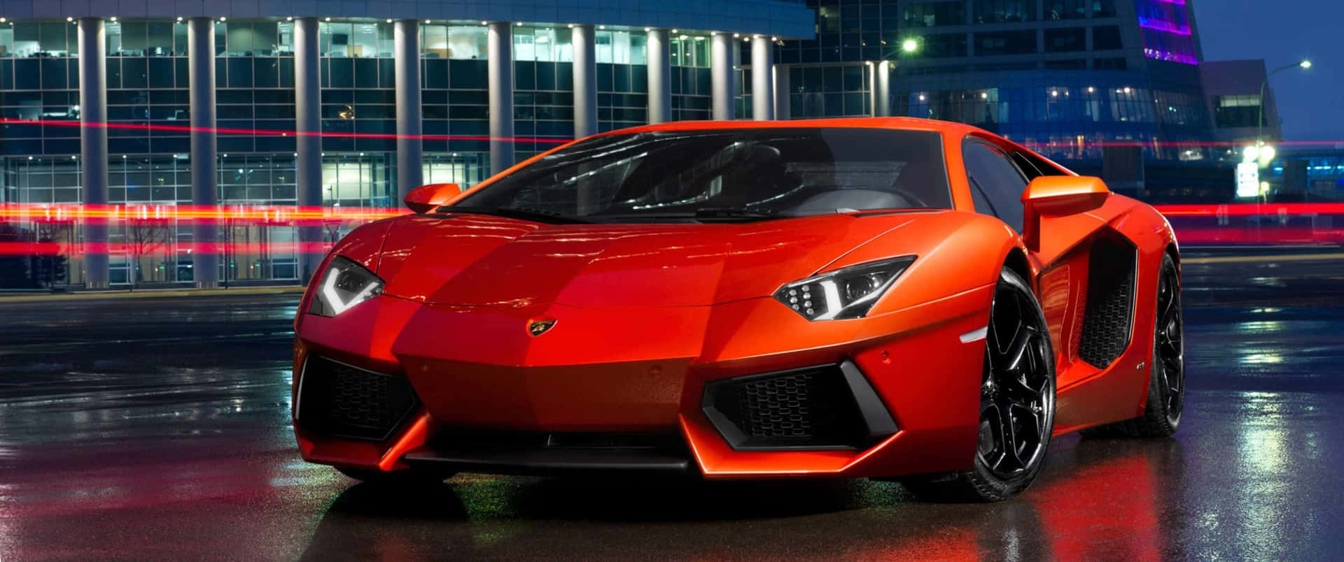 Lamborghiniurus Rojo Con Interior De Lujo.