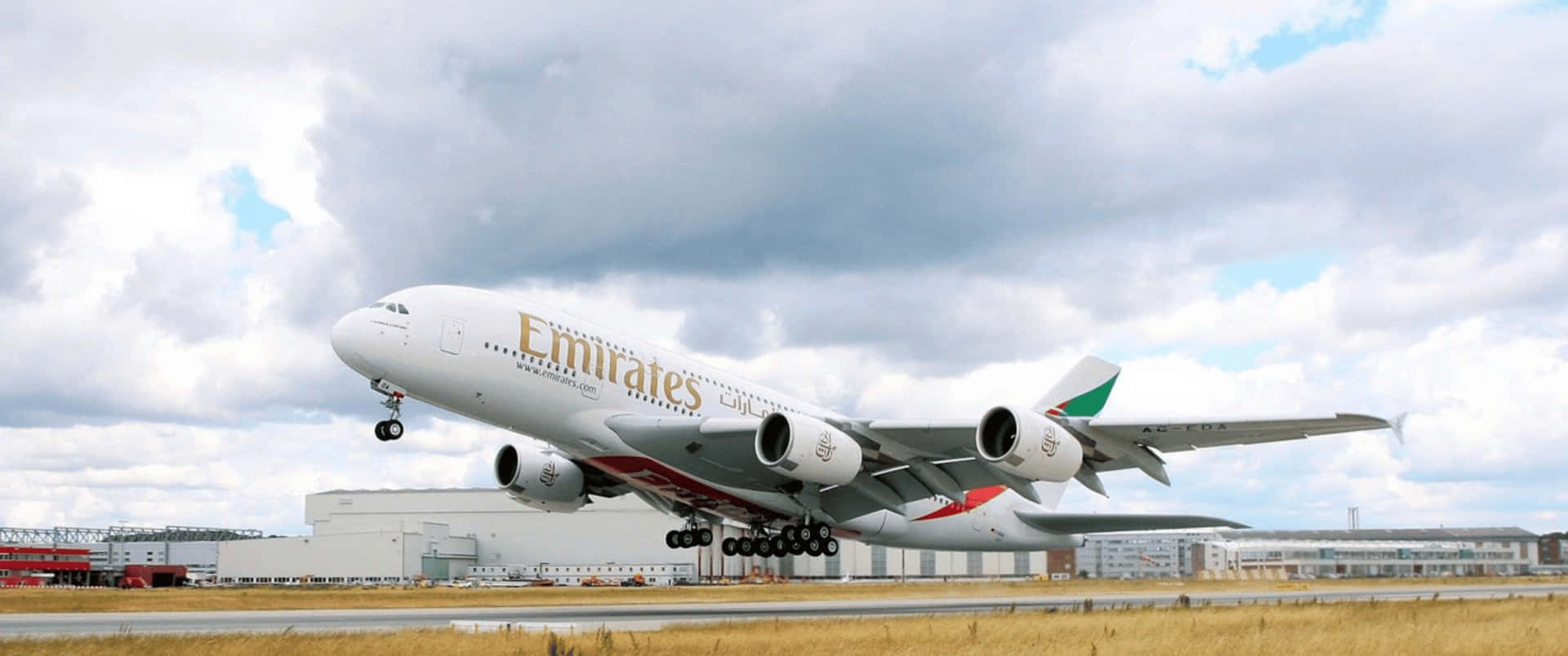 Big Emirates 3440x1440p Plane Background