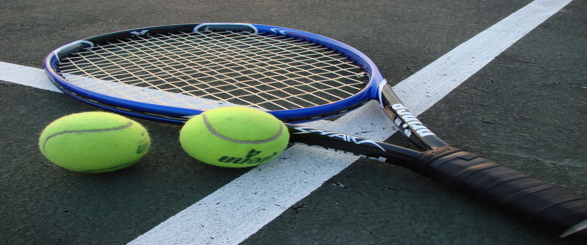 Enjoy the Sensation of a Perfectly Played Tennis Match in High Resolution