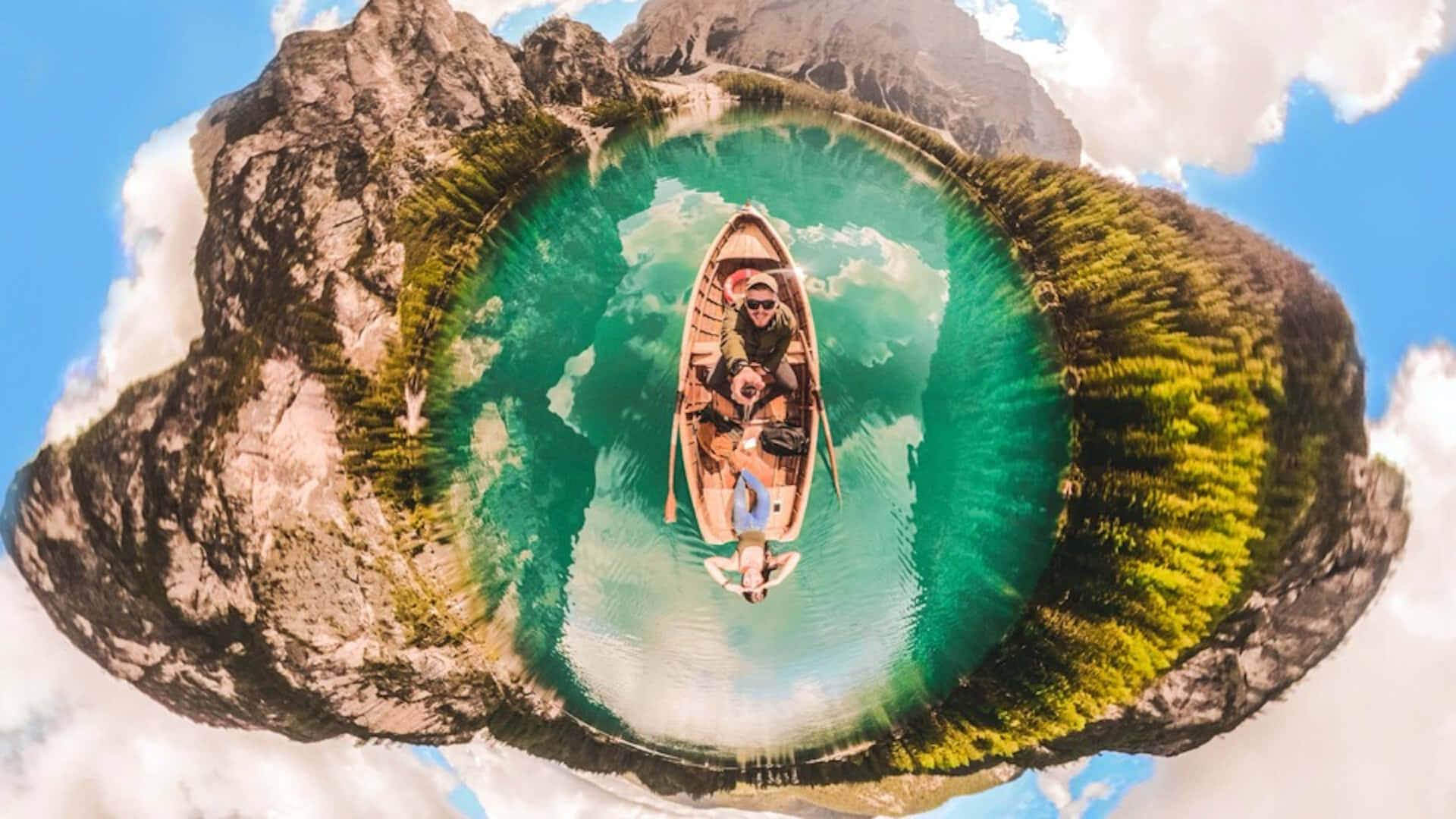 Immaginea 360 Gradi Di Una Barca In Acqua