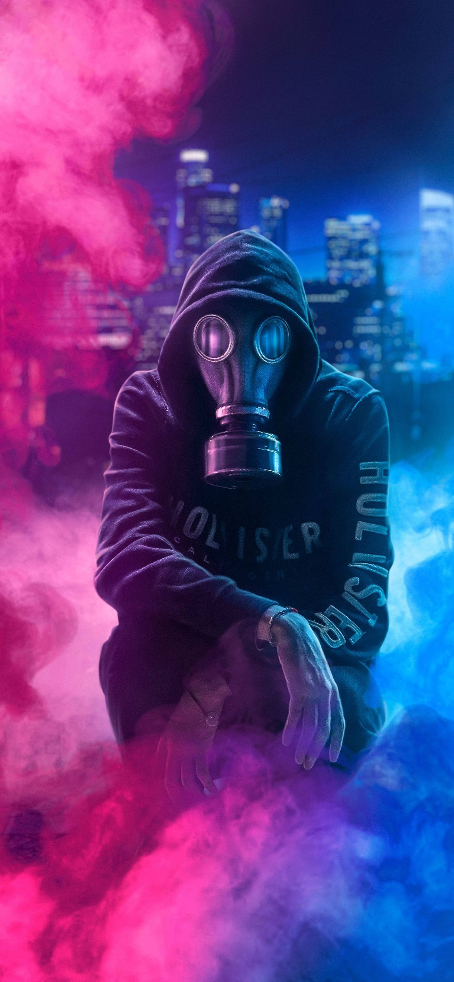 4k Anime Iphone Mysterious Man With Gas Mask Wallpaper