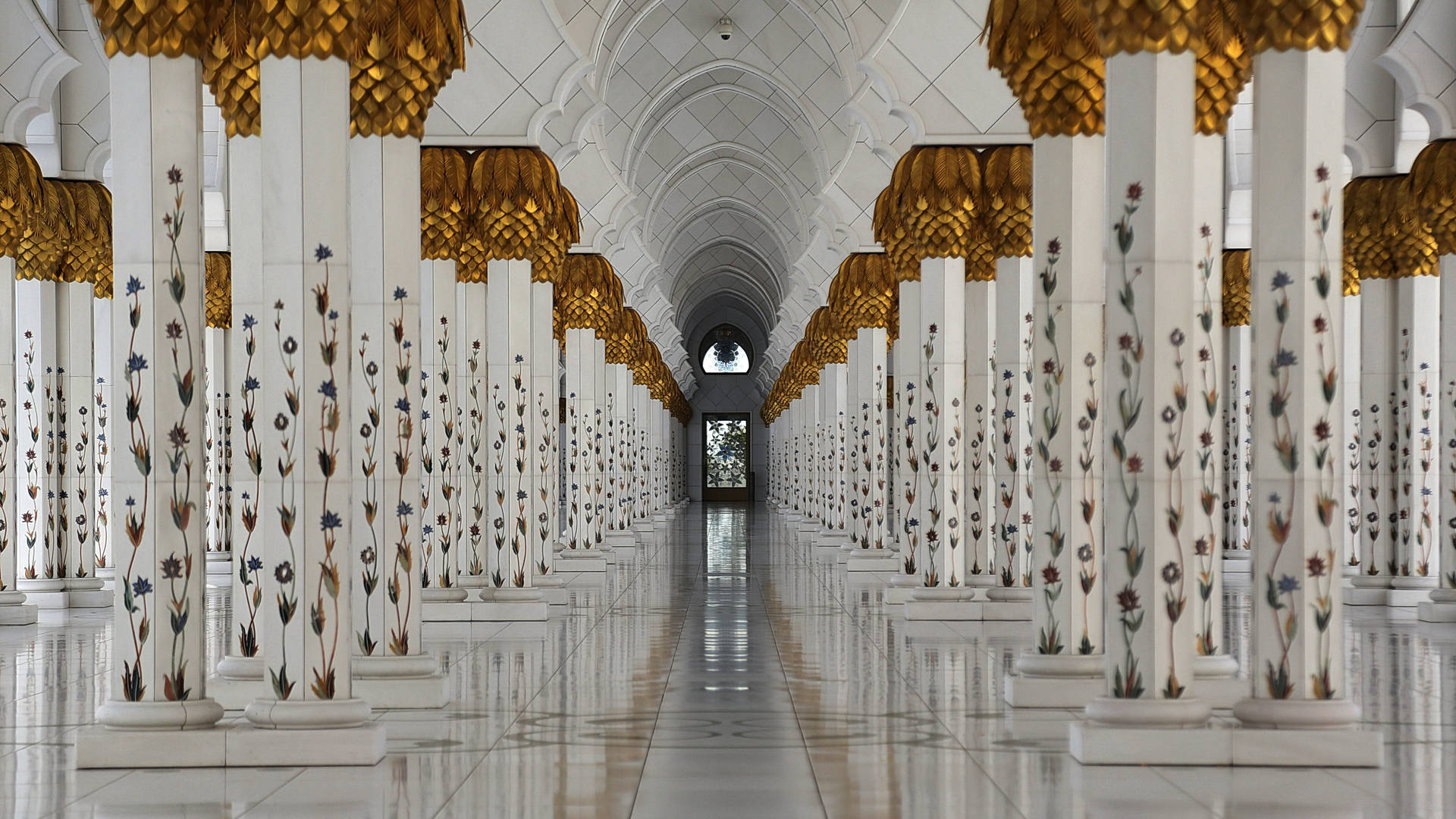 4k Architecture Mosque Floral Columns Background