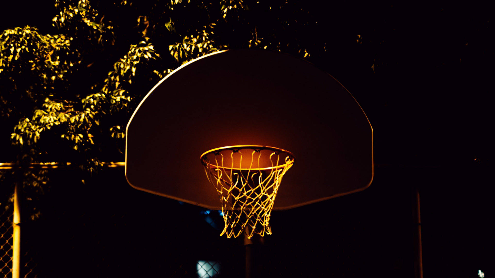 4k Basketball Glowing Ring Wallpaper