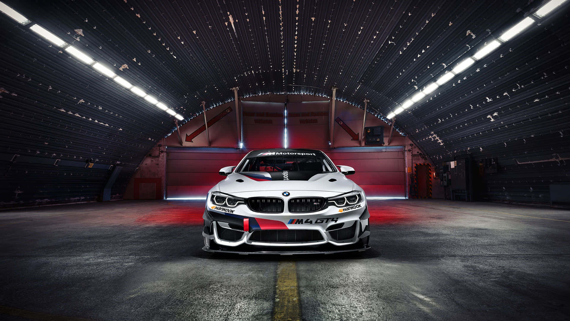 Download Enjoy The Ride Of This Bold 4K Bmw | Wallpapers.Com