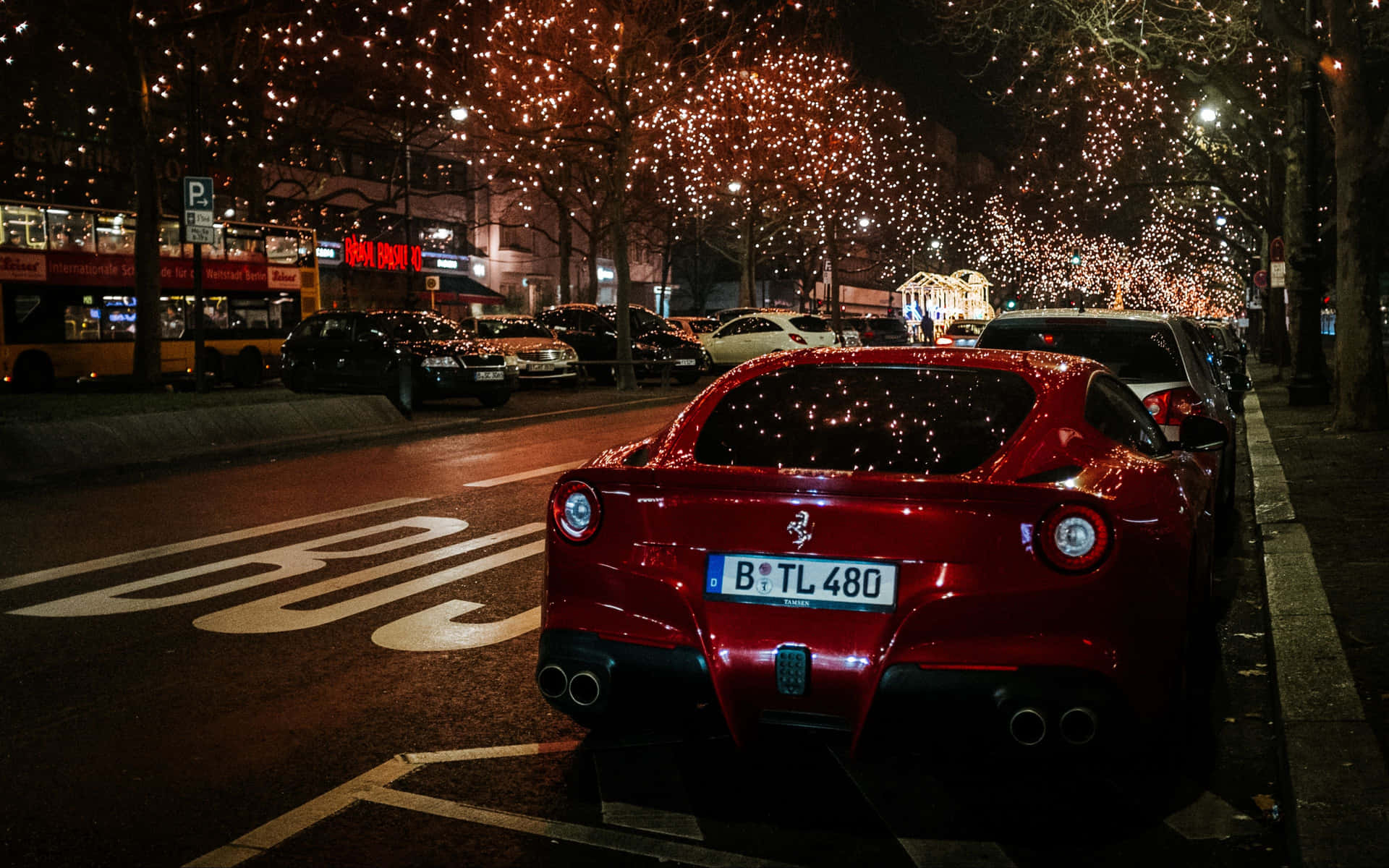 Luksusog Hastighed: 4k Ferrari'en