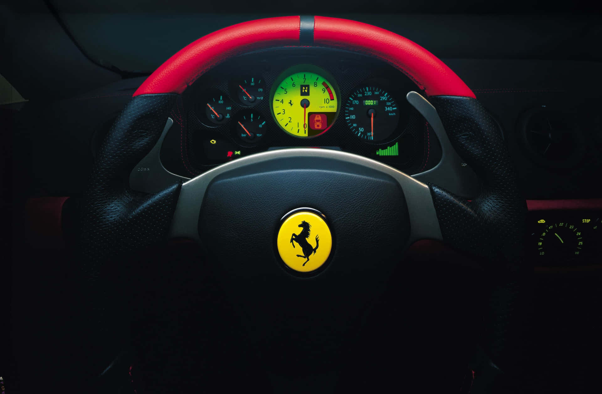 Sentil'emozione Di Guidare Una Ferrari In 4k