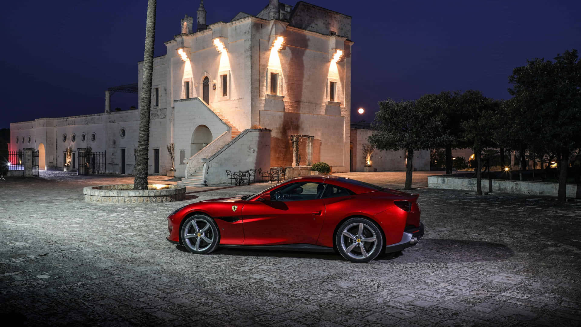Ferrari F12 California - A New Sports Car
