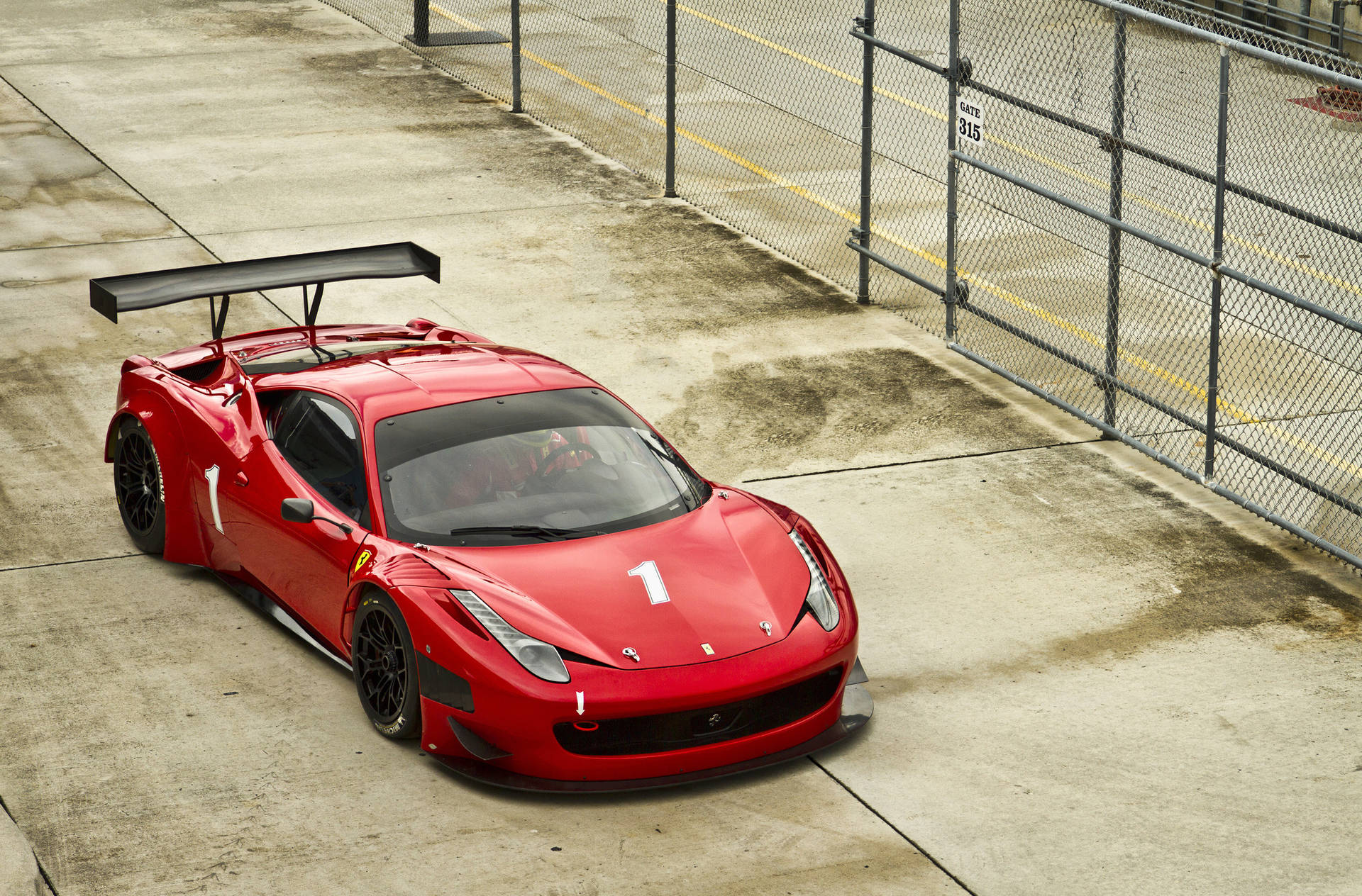 4k Ferrari Red Sports Car Wallpaper