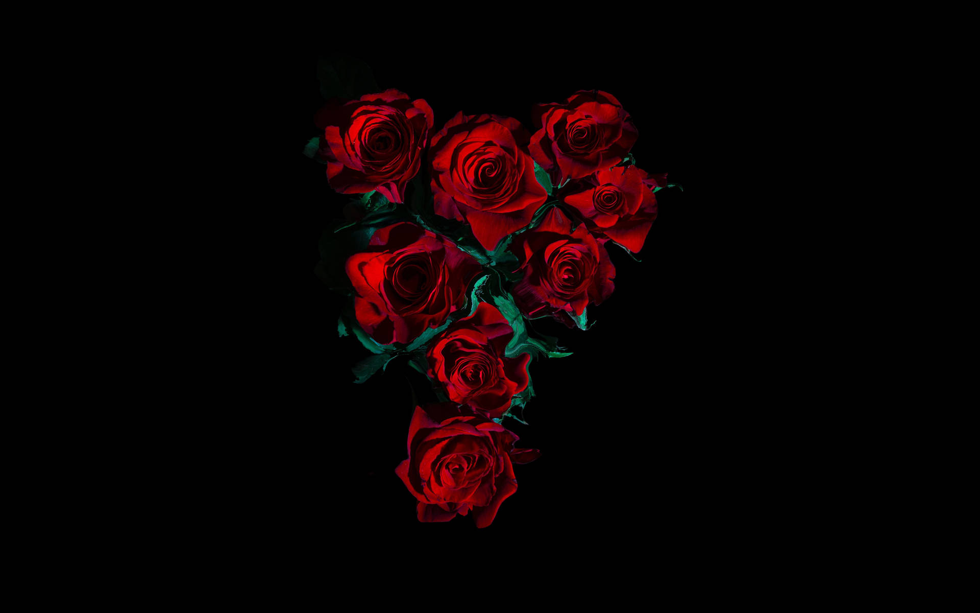 4K Heart-Shaped Roses Wallpaper