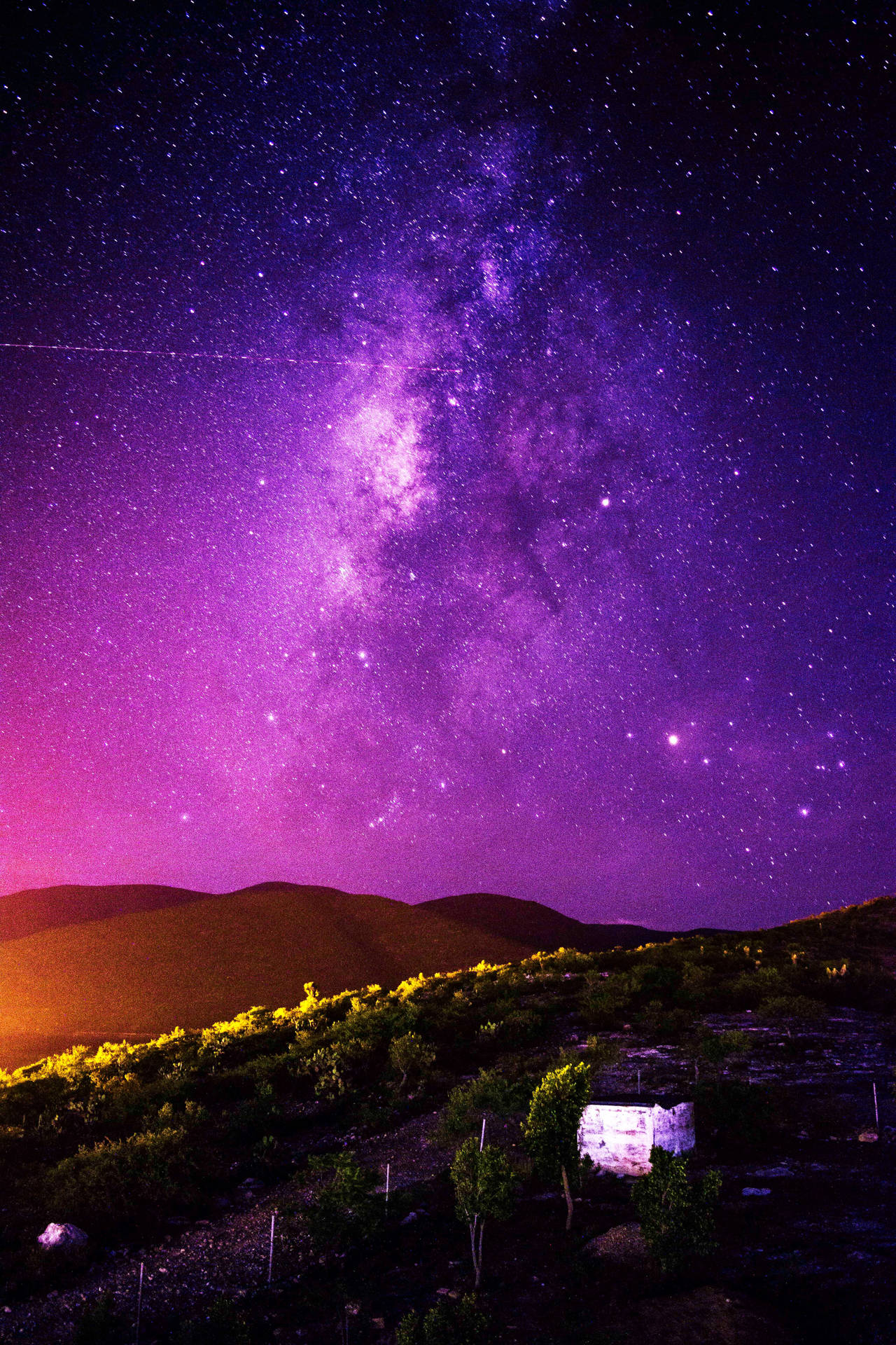 4k Iphone Purple Galaxy Road Wallpaper
