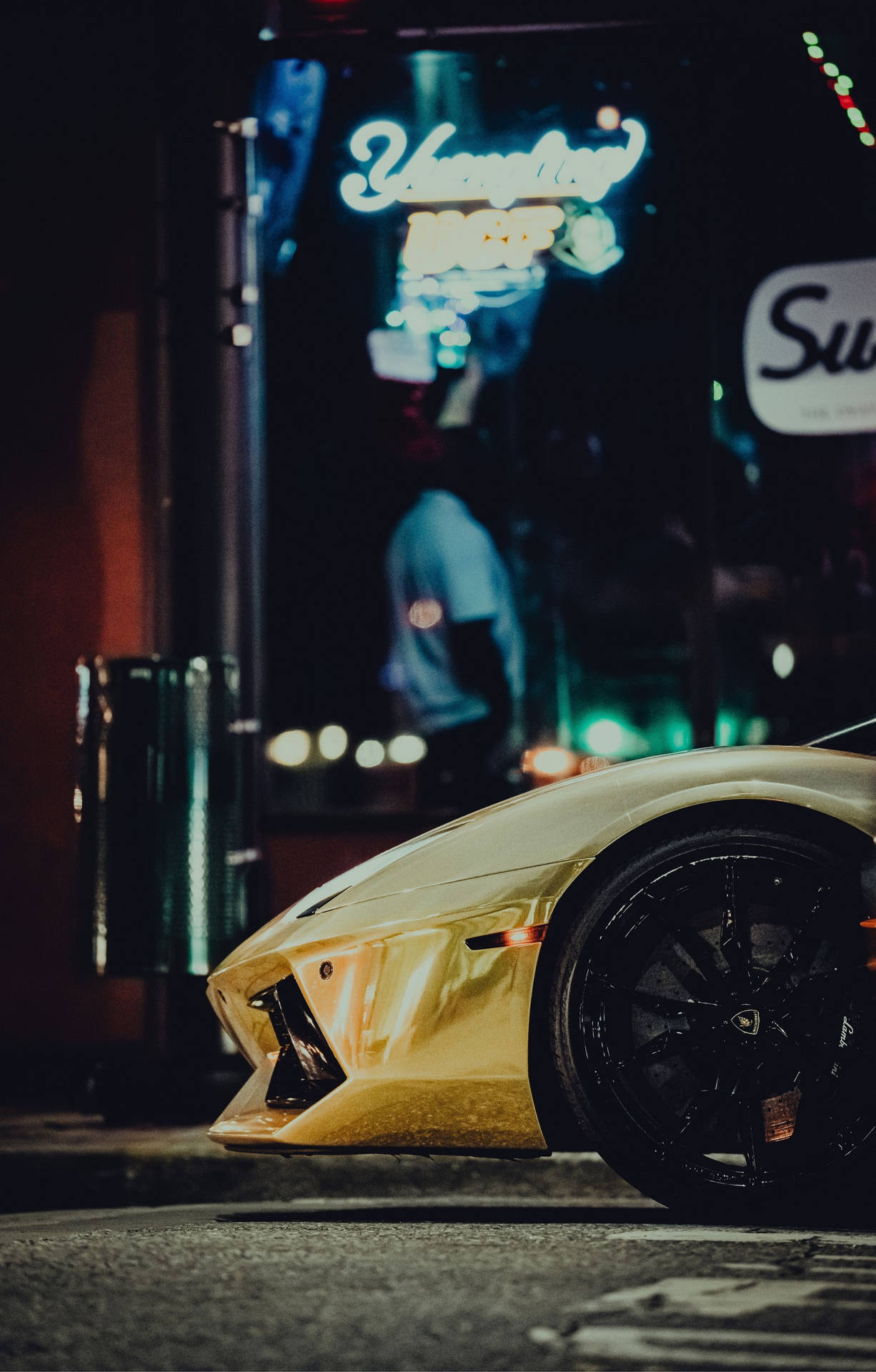 Fremtiden af luksus: 4K Lamborghini Iphone tapet Wallpaper