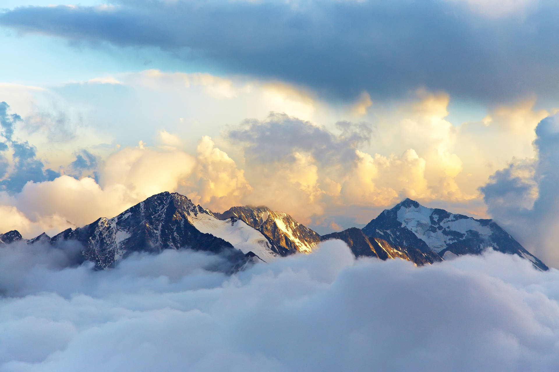 4k Landscape Alps Mountain Range Europe Wallpaper