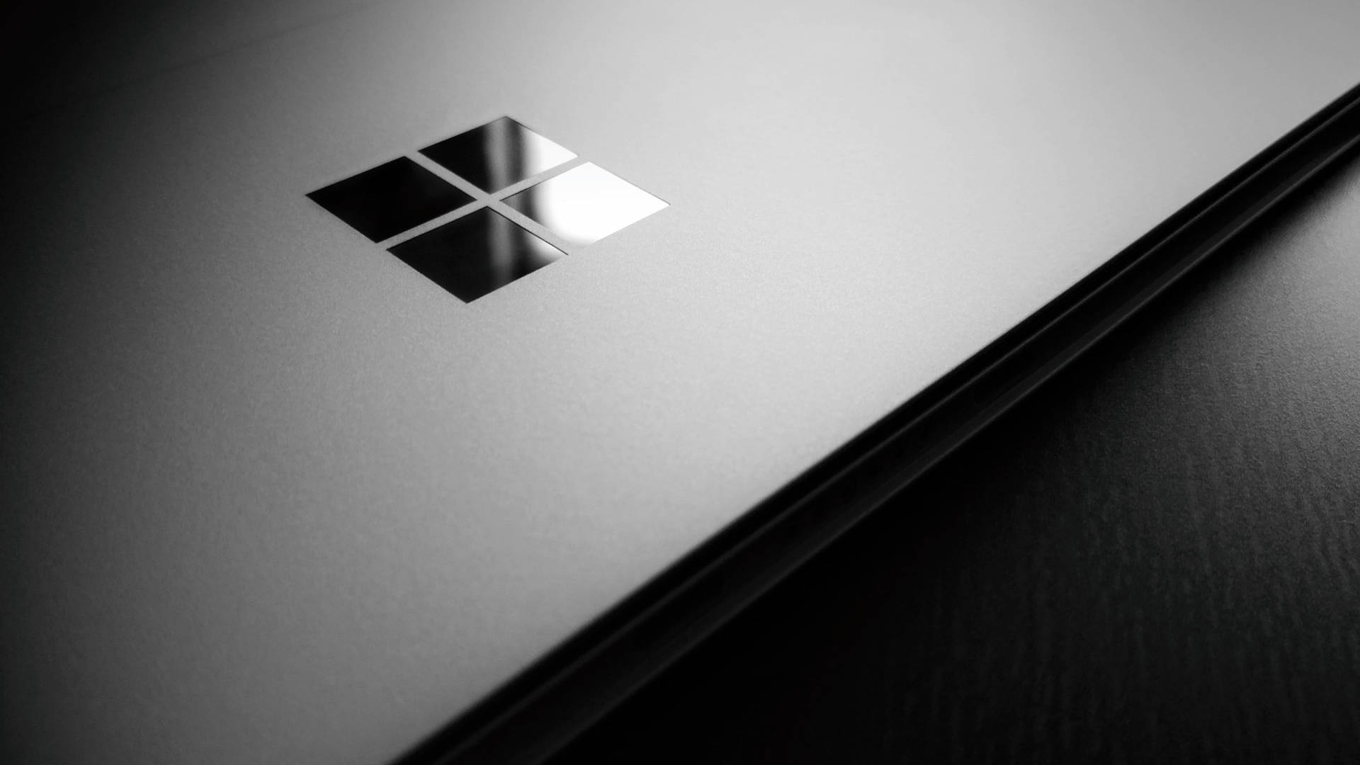 4k Laptop Windows Logo Wallpaper
